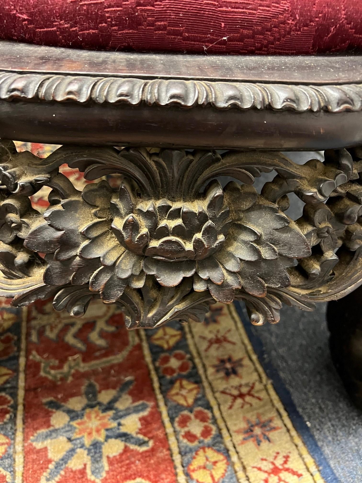 19th Century Antique Carved Wood Throne Chair  For Sale 7