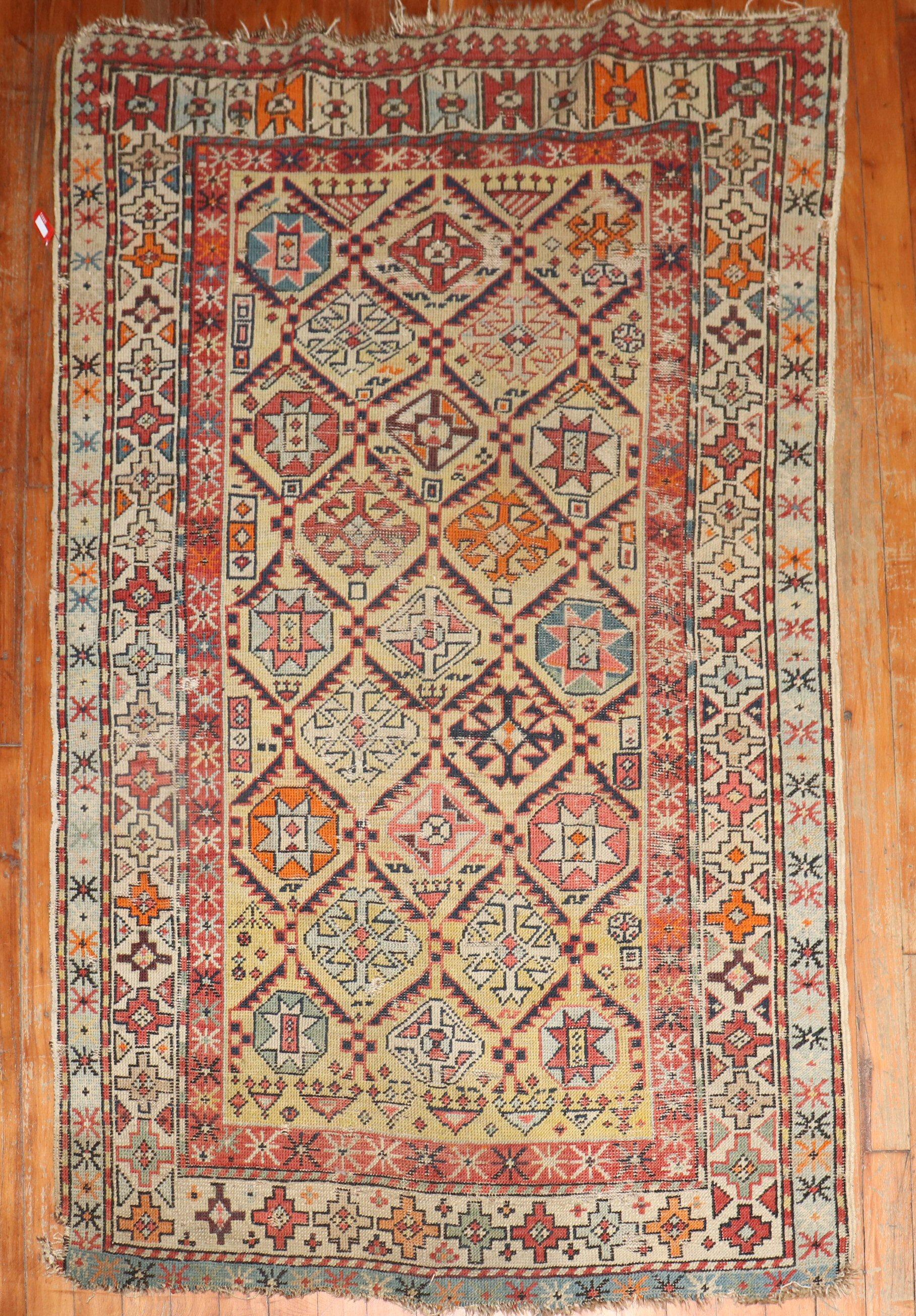 Antiker kaukasischer Teppich aus dem späten 19. 

Maße: 3'1'' x 5'