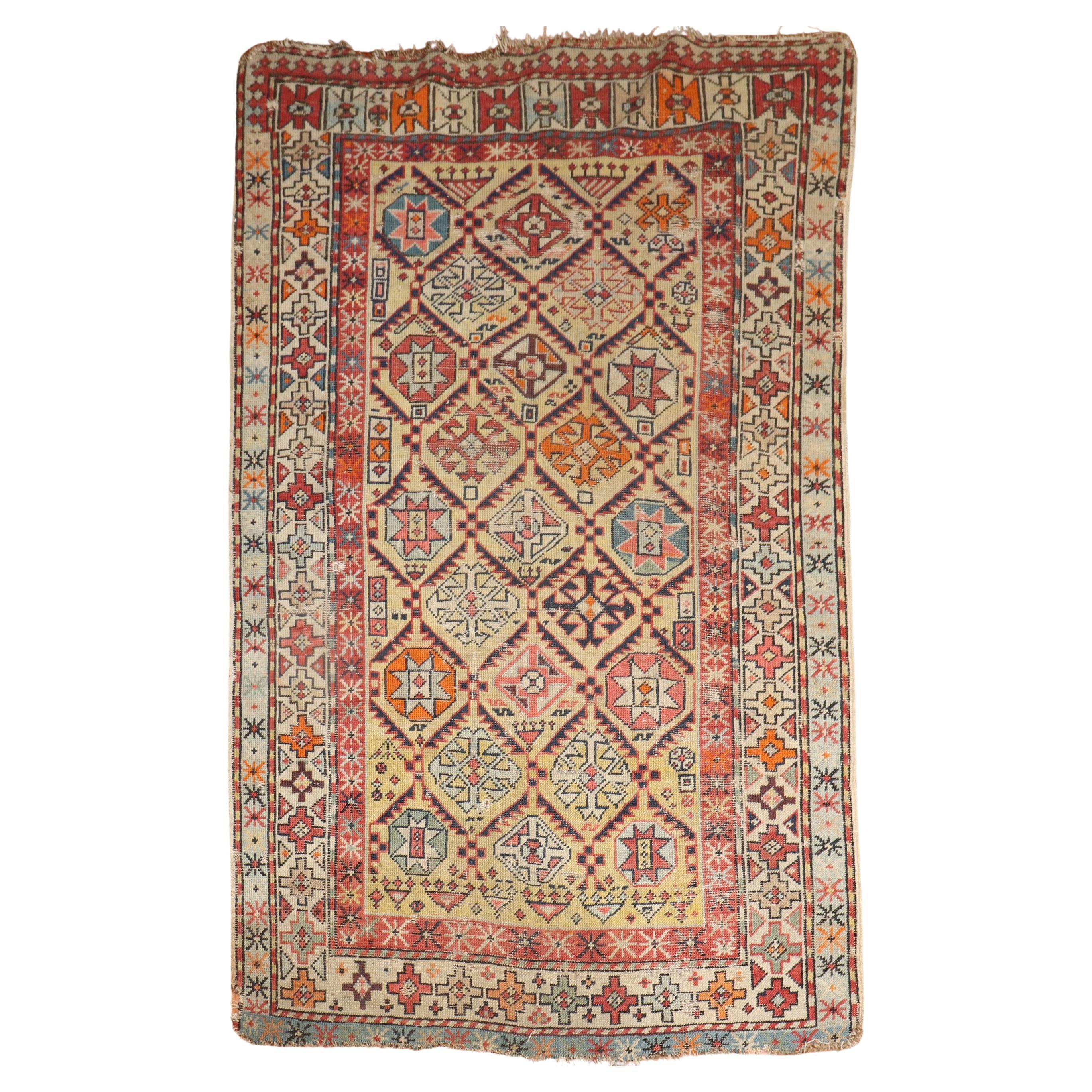 Antiker kaukasischer Teppich der Zabihi-Kollektion des 19. Jahrhunderts im Angebot