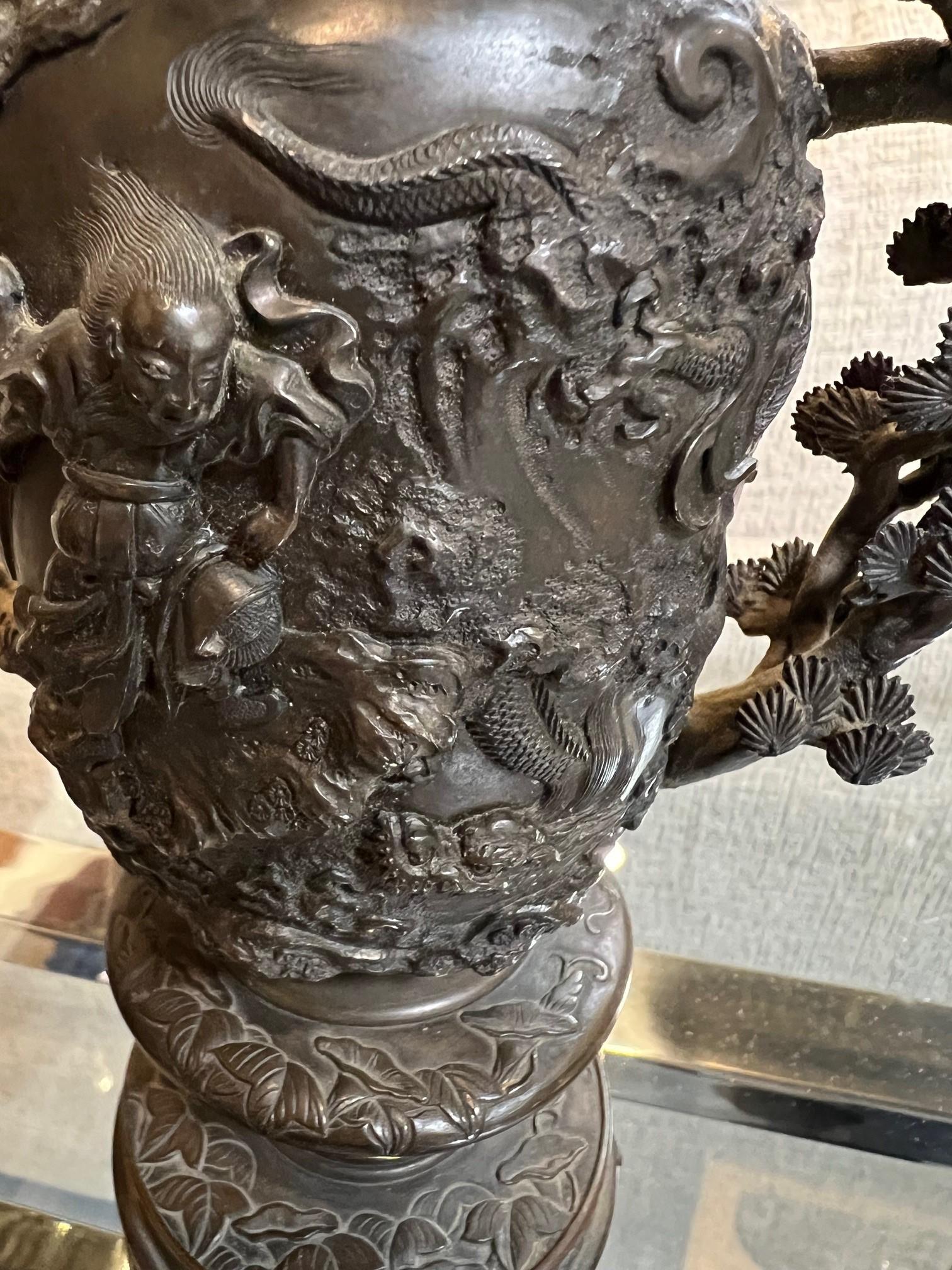 Bronze Encensoir chinois ancien du 19ème siècle, brûleur d'encens   en vente