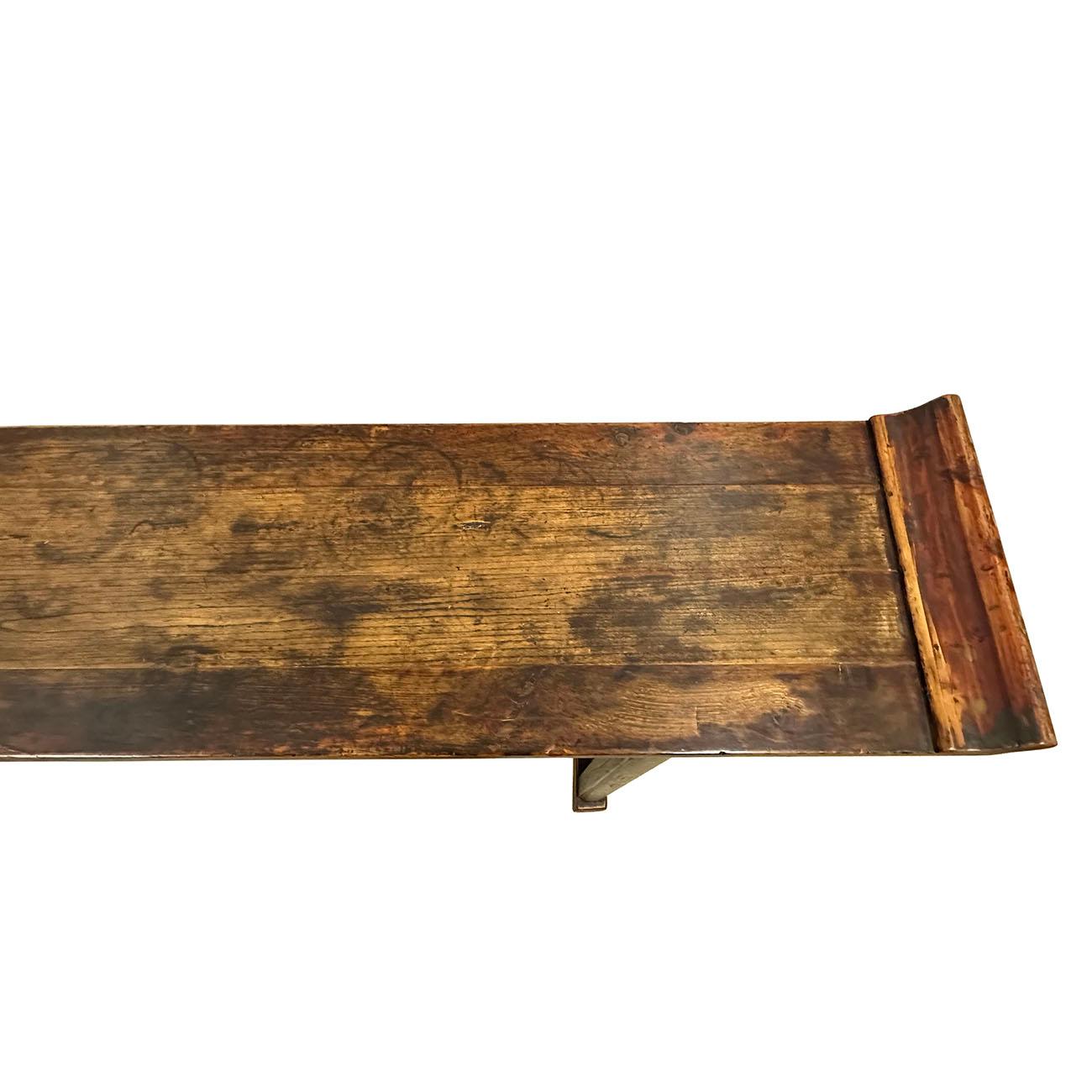  Antiker chinesischer geschnitzter Altartisch/Sofa-Tisch/Konsole aus dem 19. Jahrhundert Mehr Ansichten im Angebot 3