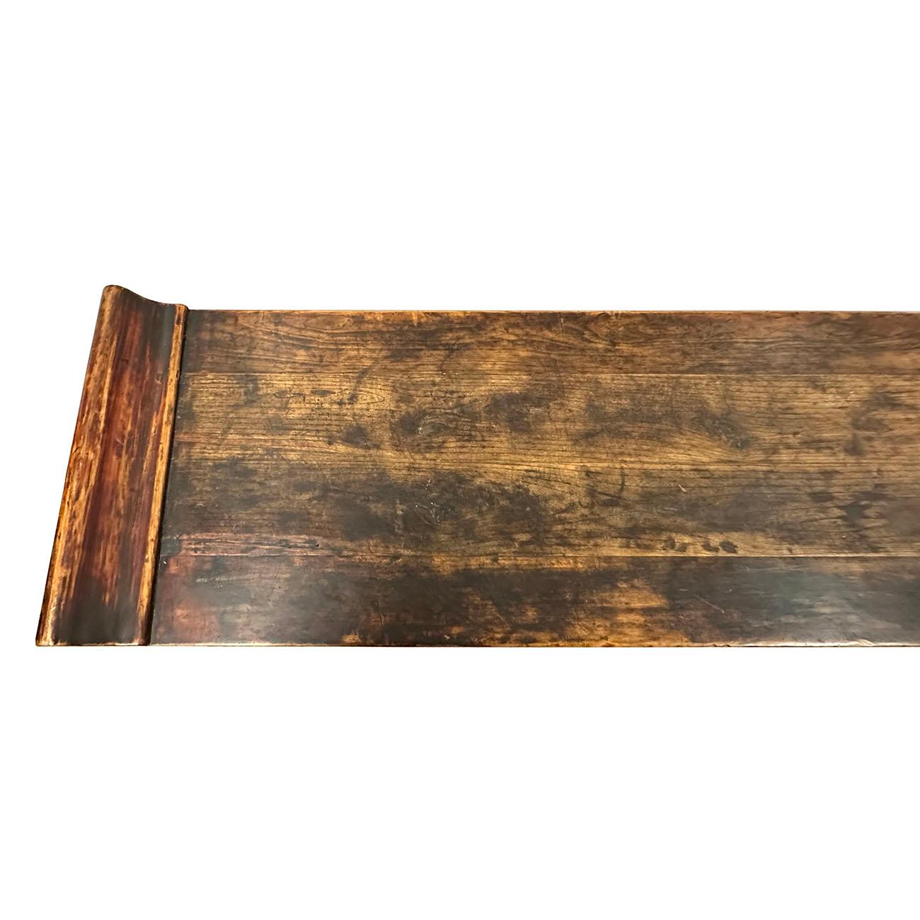  Antiker chinesischer geschnitzter Altartisch/Sofa-Tisch/Konsole aus dem 19. Jahrhundert Mehr Ansichten im Angebot 2