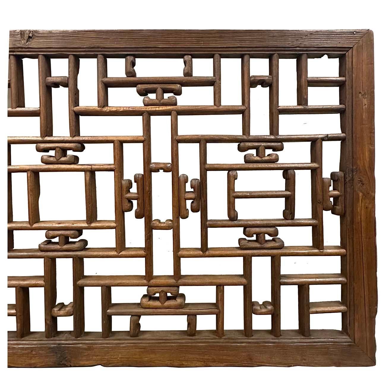 XIXe siècle Panneau de fenêtre/arts muraux chinois anciens du 19ème siècle en bois sculpté en vente
