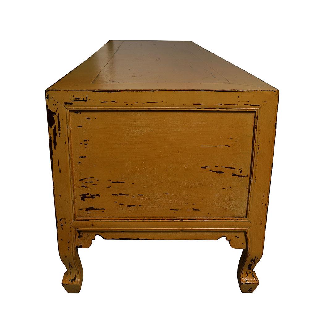 19th Century Antique Chinese Carved Yellow Lacquered Bed Foot Chest/Coffee Table For Sale 5