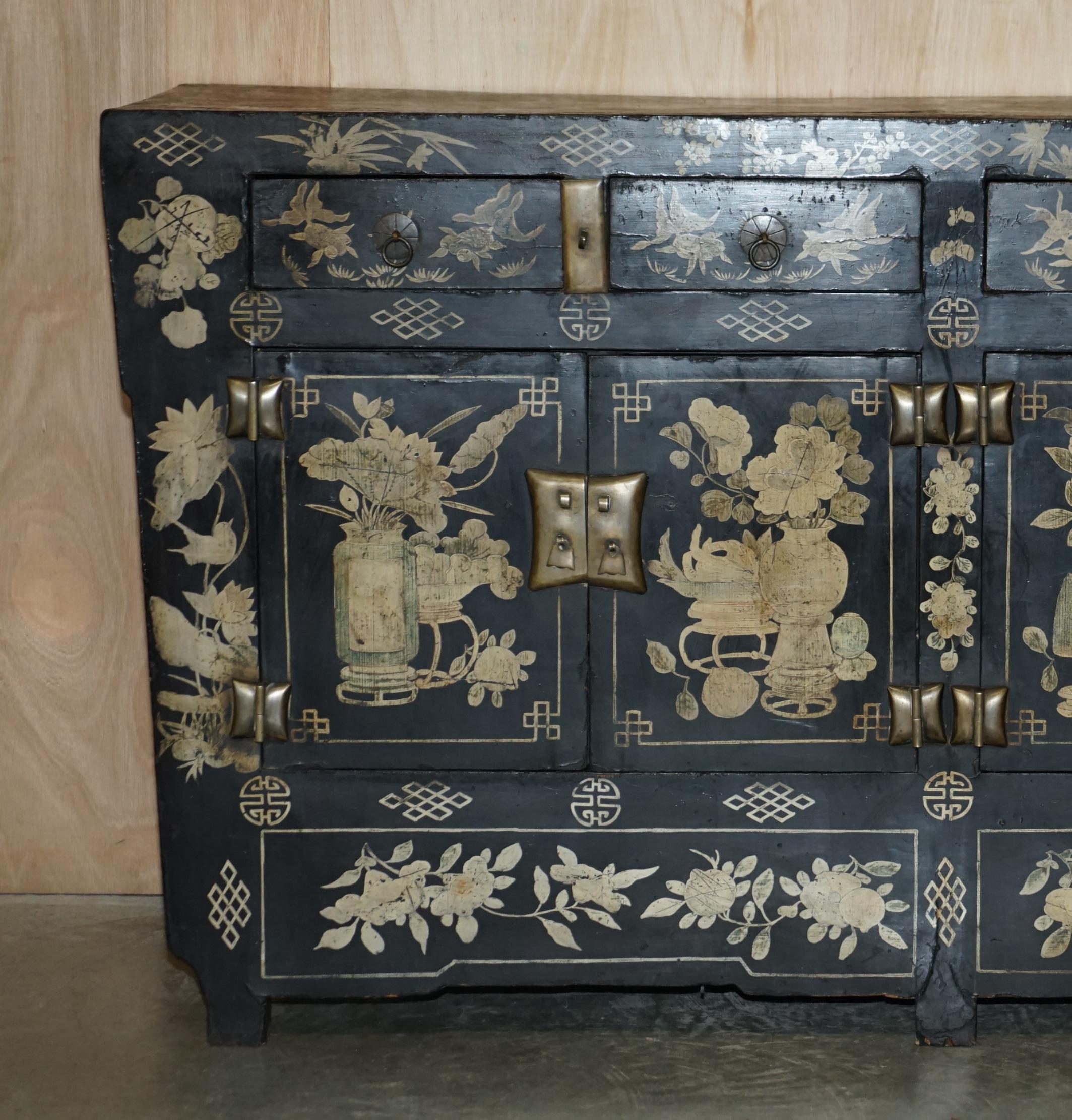 Mid-19th Century 19th Century Antique Chinese Chinoiserie Floral Painted and Lacquered Sideboard For Sale