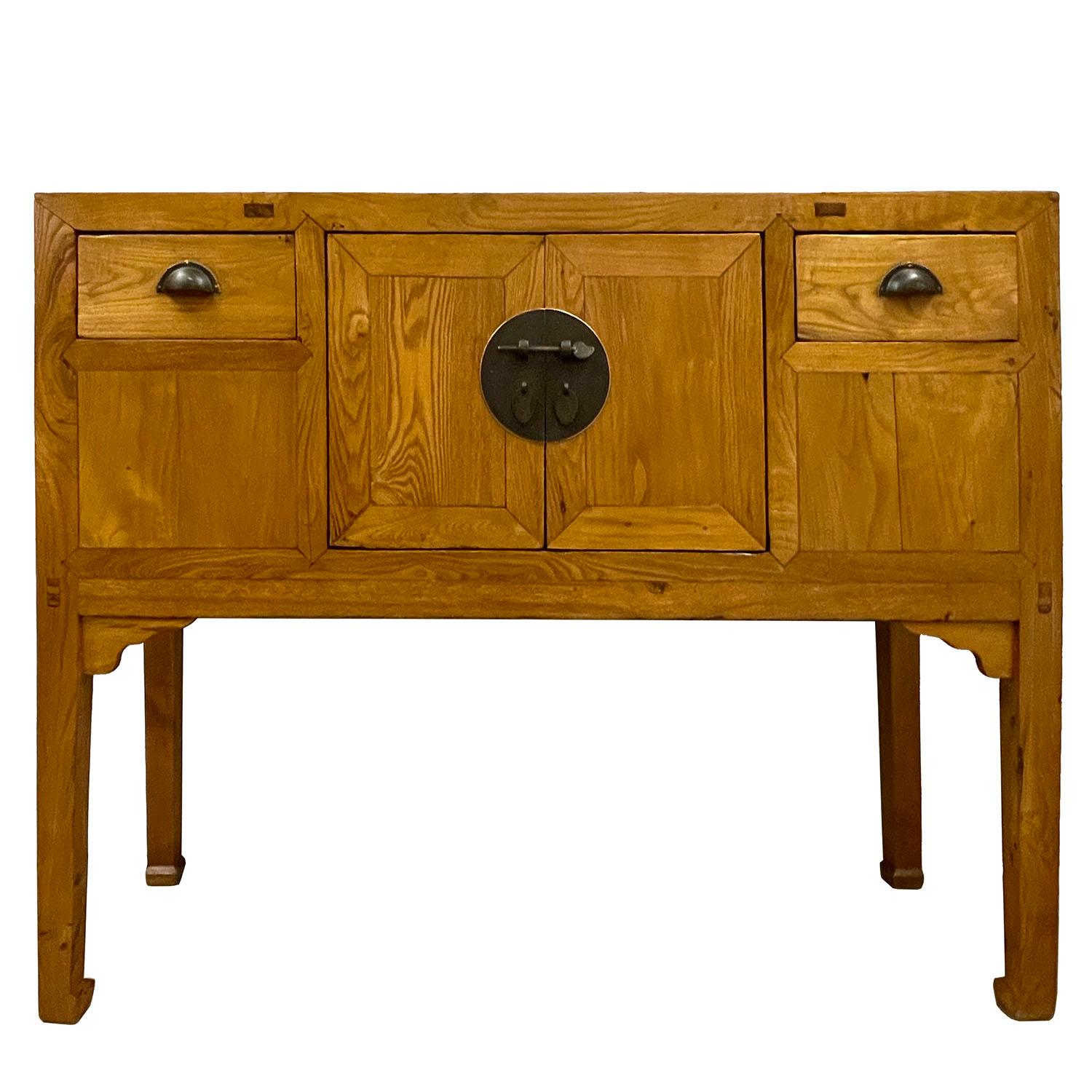 Chinese Export 19th Century Antique Chinese Entry Console Table, /Sideboard For Sale