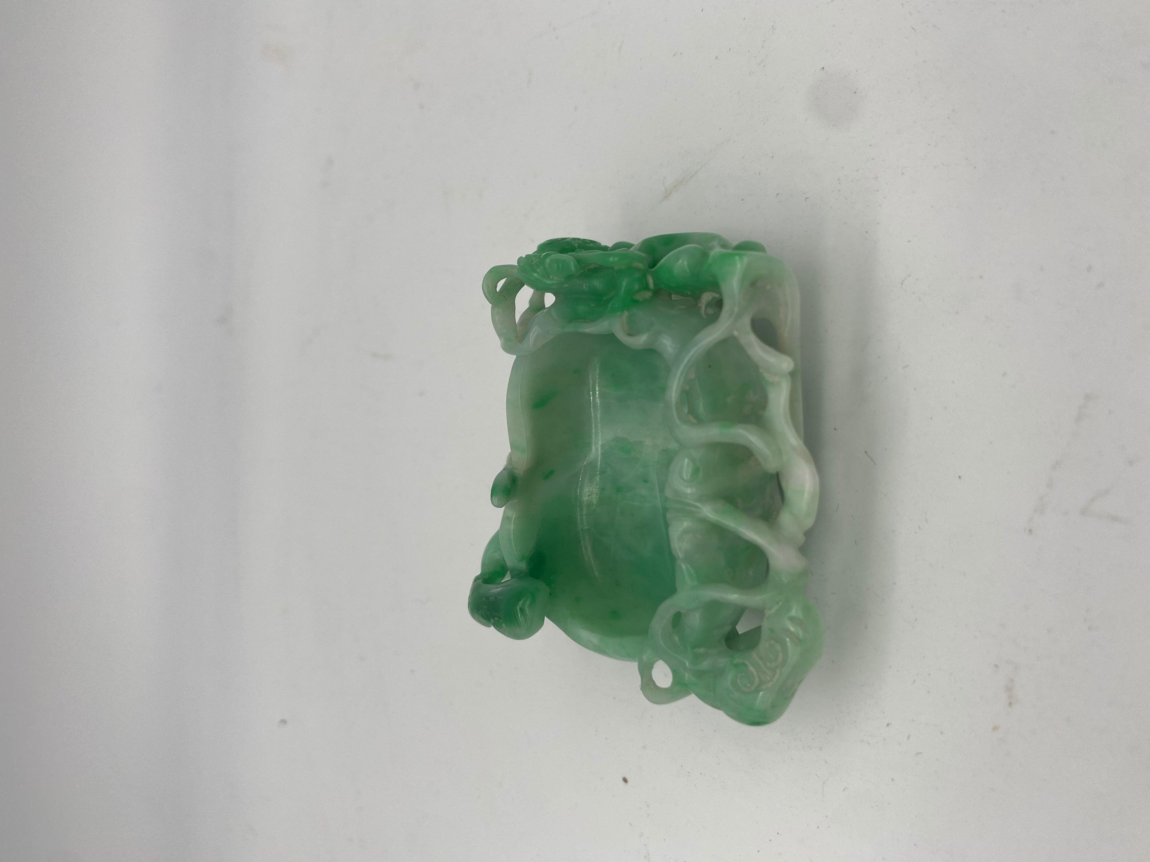 19th Century Antique Chinese Jadeite Brush Washer with Dragon For Sale 8