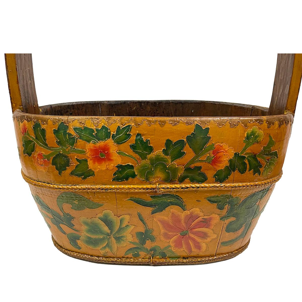 Chinese Export 19th Century Antique Chinese Painted Wooden Water Bucket For Sale