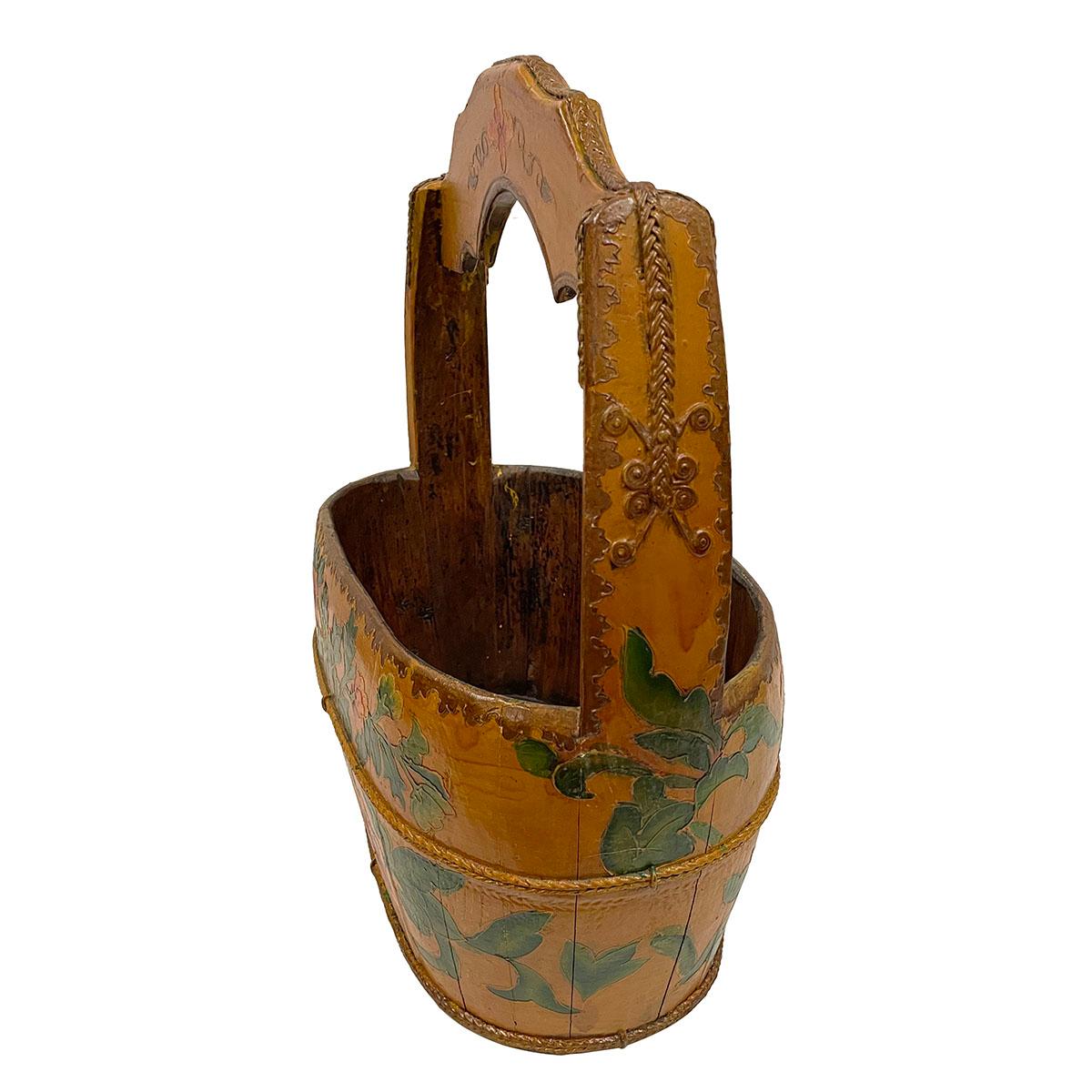 19th Century Antique Chinese Painted Wooden Water Bucket For Sale 1
