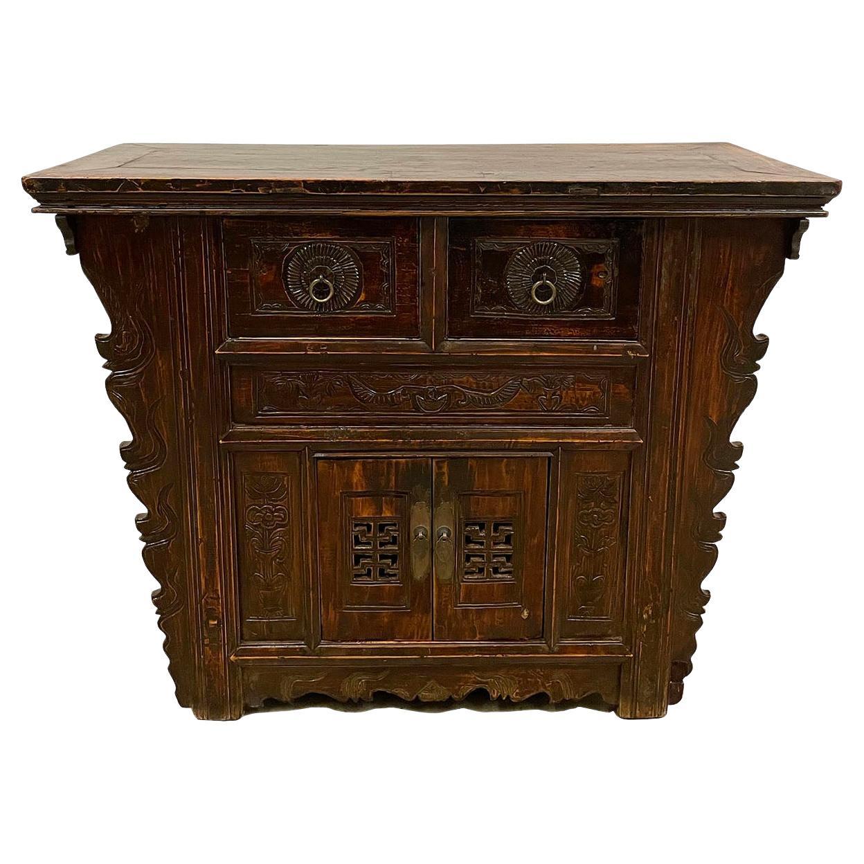 19th Century Antique Chinese Qing Dynasty Carved Coffer Table/Sideboard For Sale