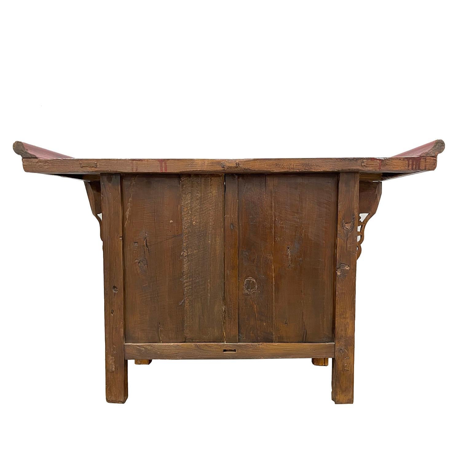 19th Century Antique Chinese Red Lacquered Console Table, Sideboard For Sale 4