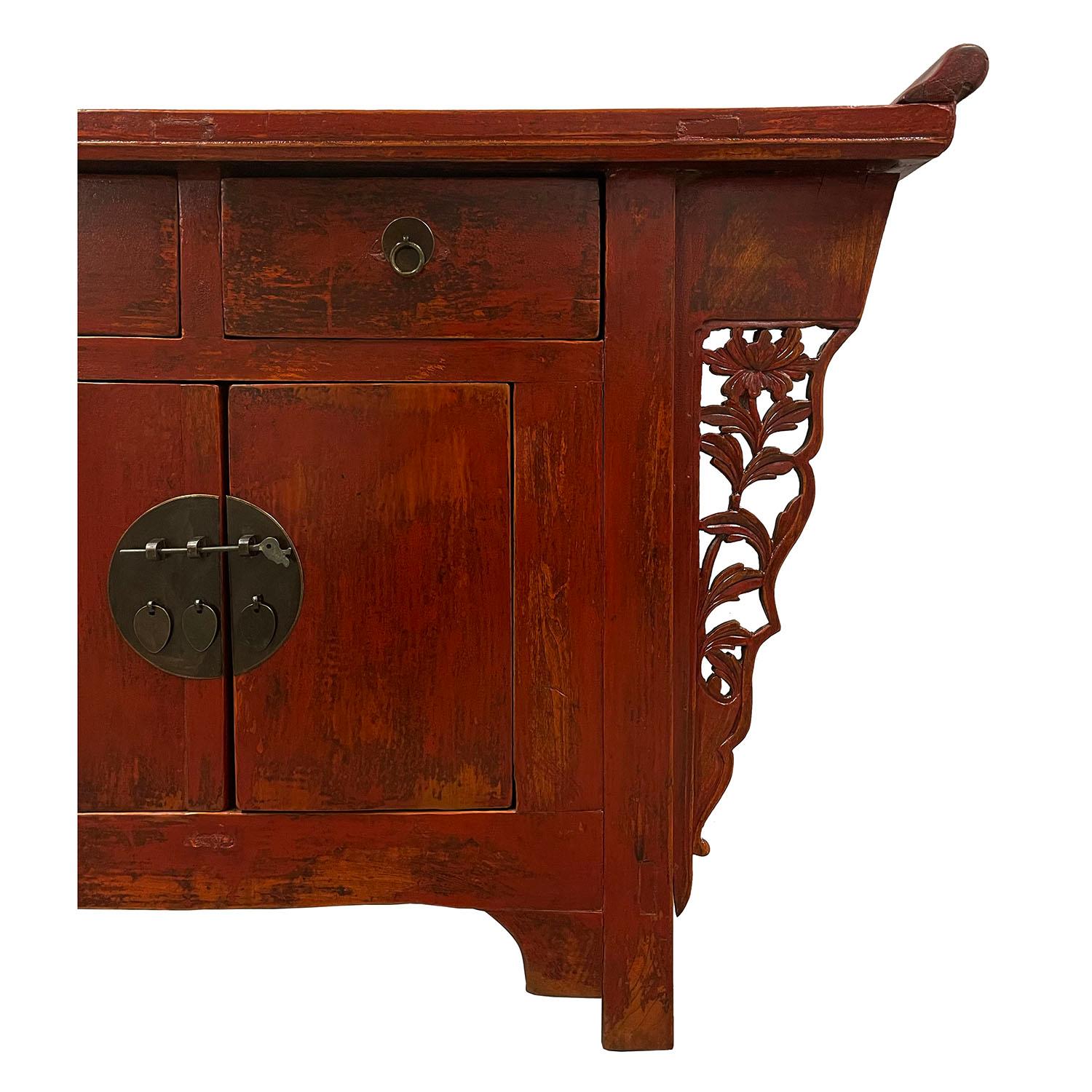 Elm 19th Century Antique Chinese Red Lacquered Console Table, Sideboard For Sale
