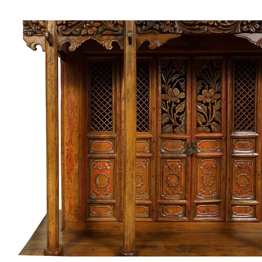 19th Century Antique Chinese Wooden Carved Altar/Buddha House/Shrine In Good Condition For Sale In Pomona, CA