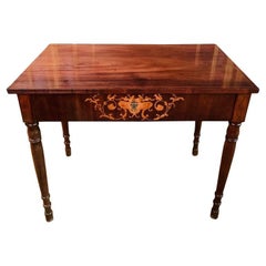 Escritorio Clásico Antiguo Siglo XIX Biedermeier alrededor de 1840 con Incrustaciones