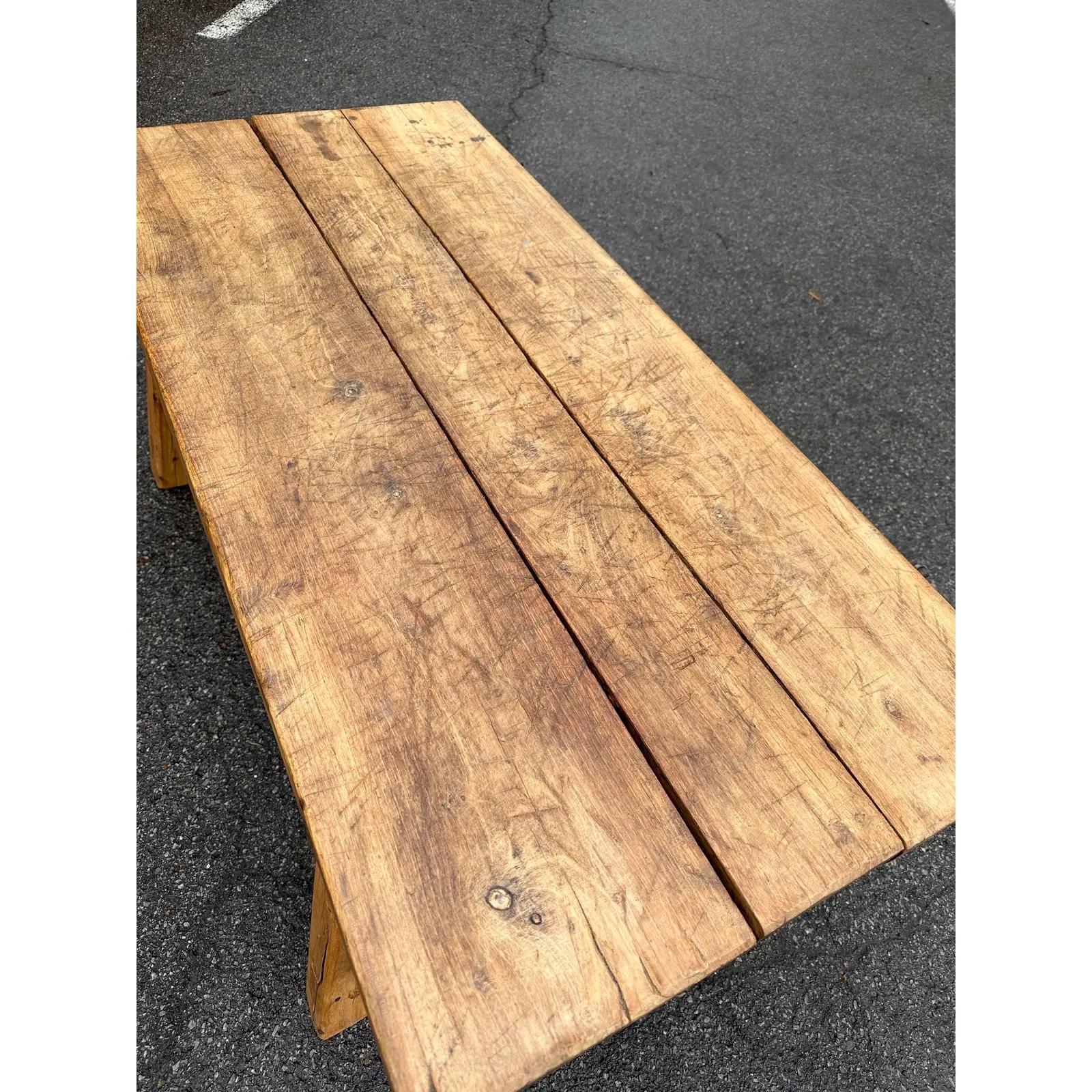 19th Century Antique Coffee Table In Good Condition For Sale In Nashville, TN