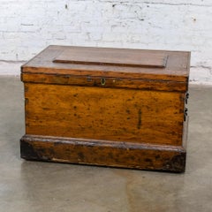 19th Century Antique Colonial Rustic Pine Carpenter’s Tool Chest or Coffee Table