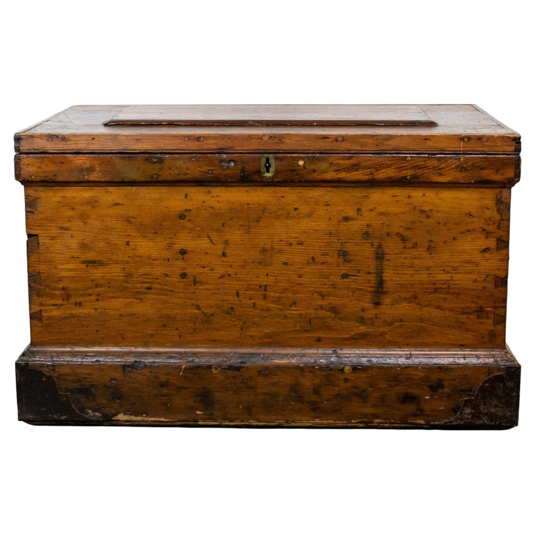 19th Century Antique Colonial Rustic Pine Carpenter’s Tool Chest or Coffee Table