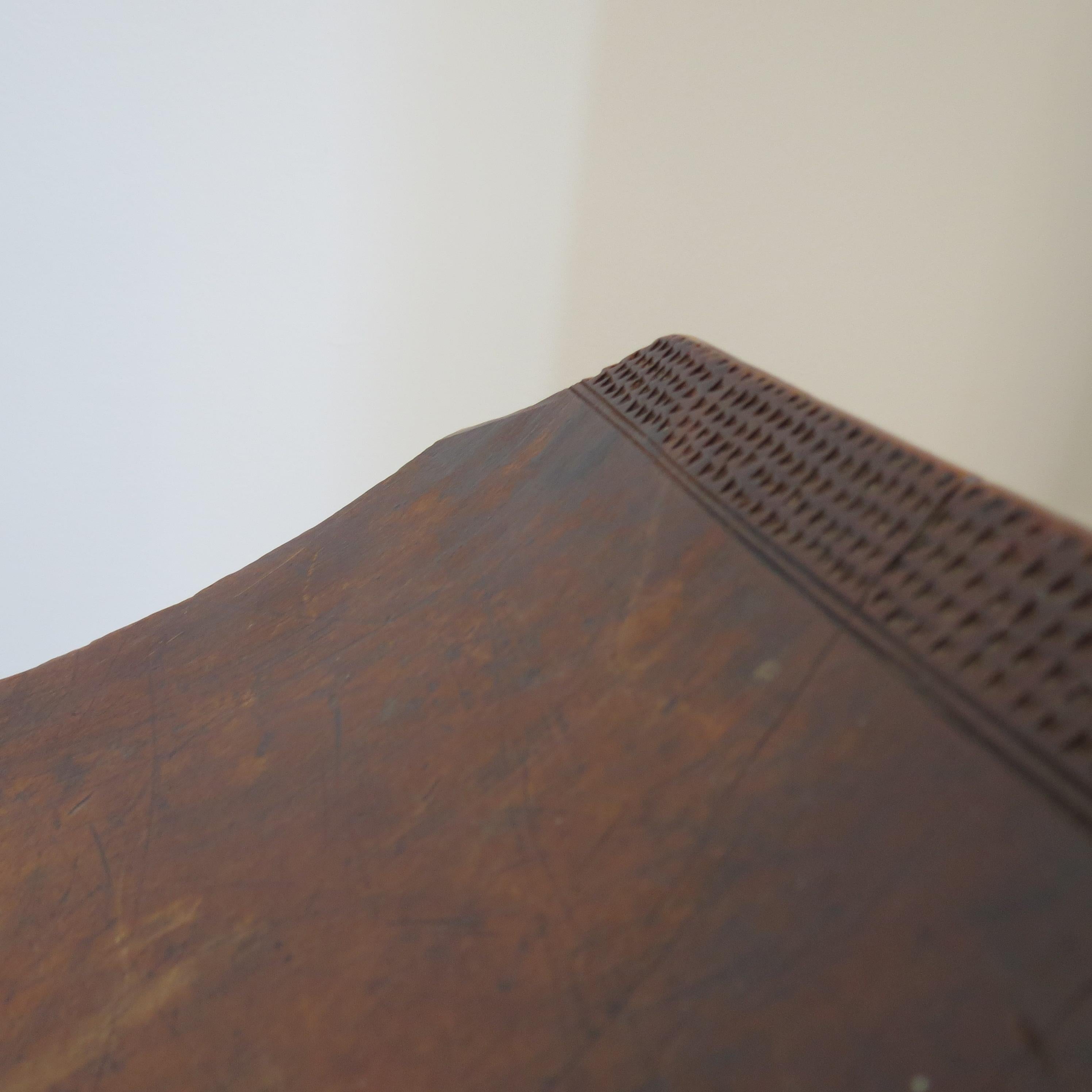 Tabouret Ashanti décoratif du 19ème siècle en vente 9