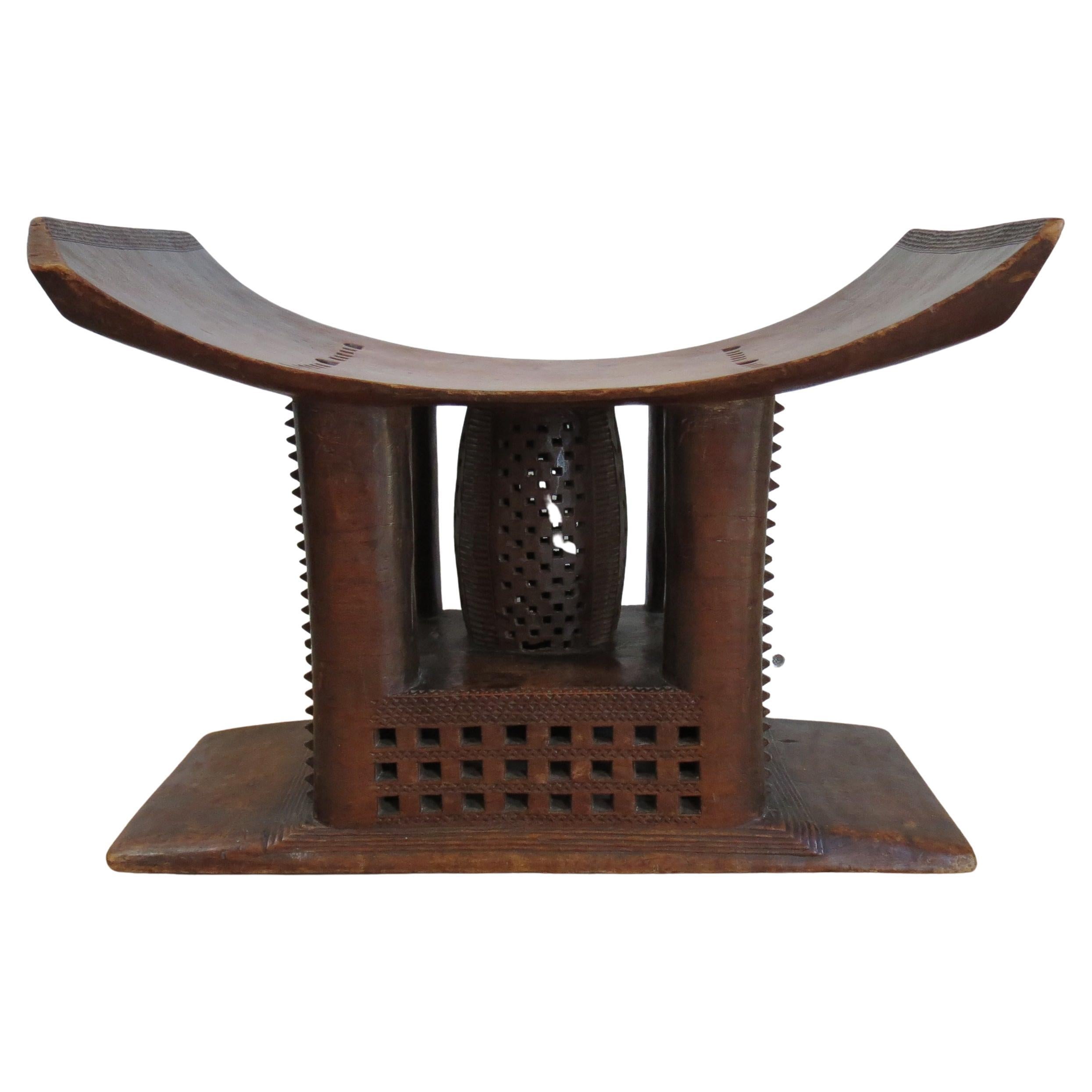 Tabouret Ashanti décoratif du 19ème siècle en vente
