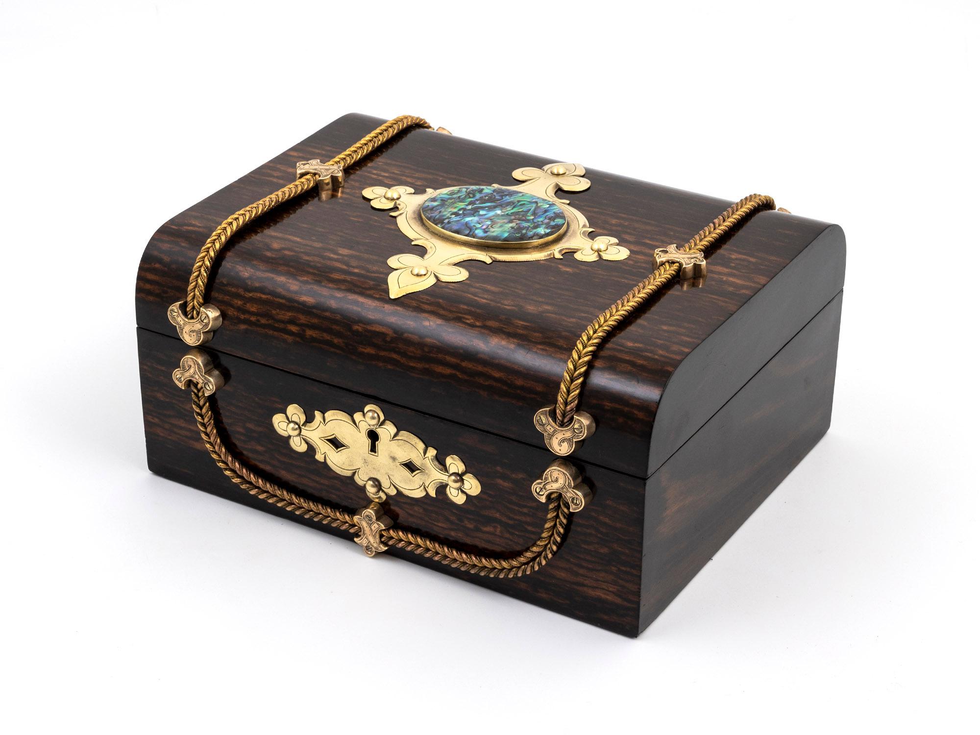 British 19th Century Antique Dome-Top Jewellery Box with Abalone Medallion