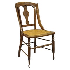 Siglo XIX Antiguo Eastlake Silla auxiliar de comedor de caña de nogal tallada victoriana (A)