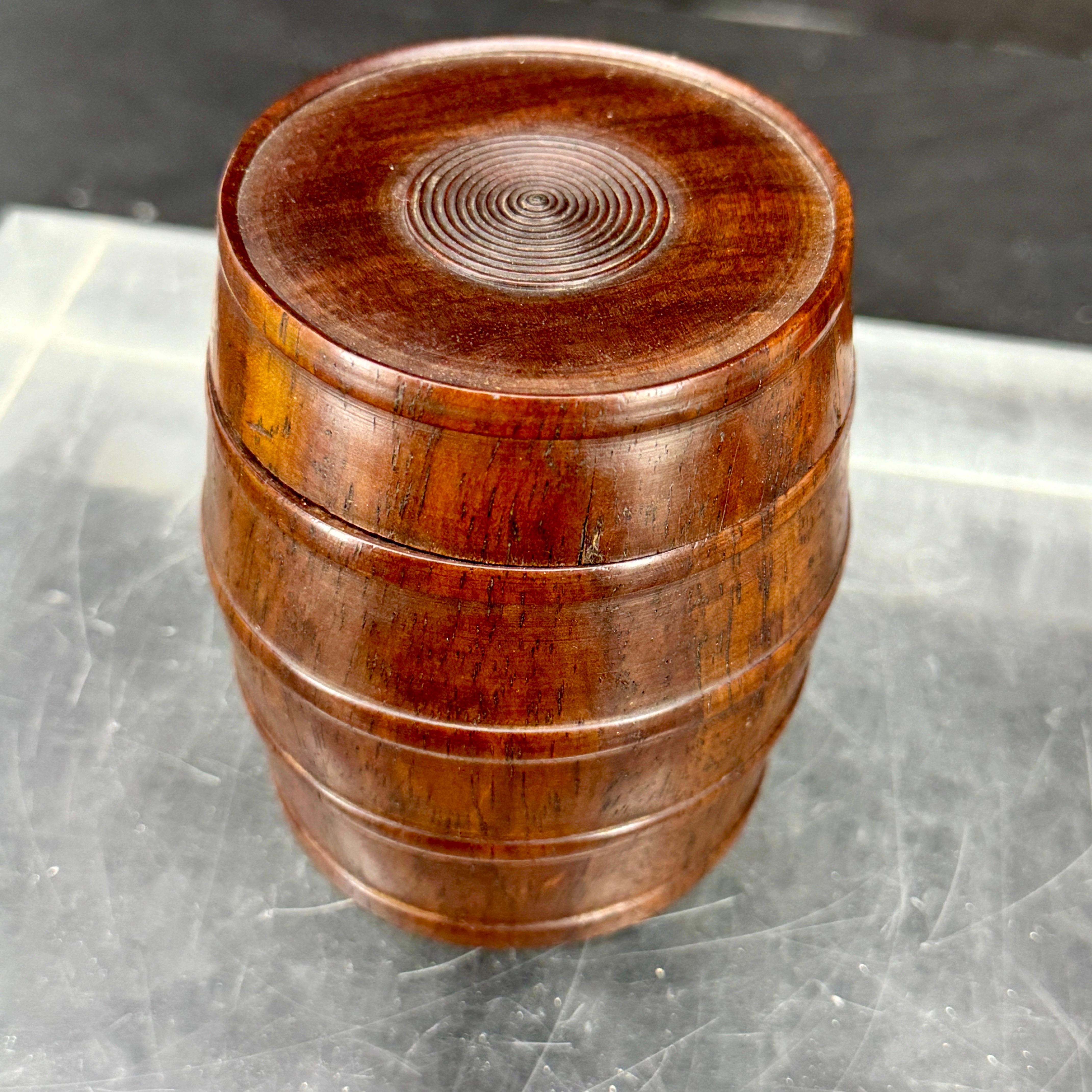 XIXe siècle Boîte à barils Empire en bois dur du 19e siècle, ancienne en vente