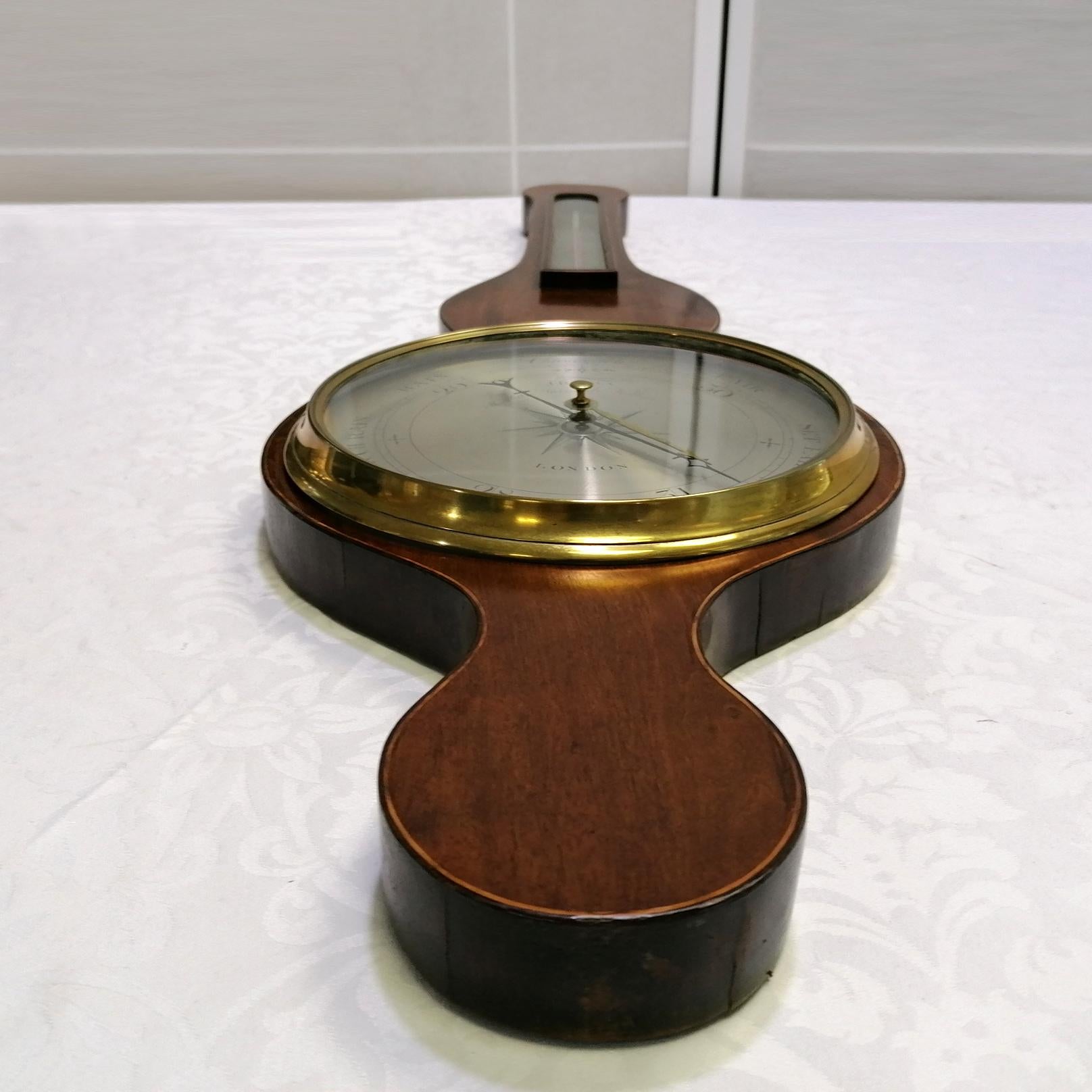 Early 19th Century 19th Century Antique English Georg III Mahogany Barometer For Sale