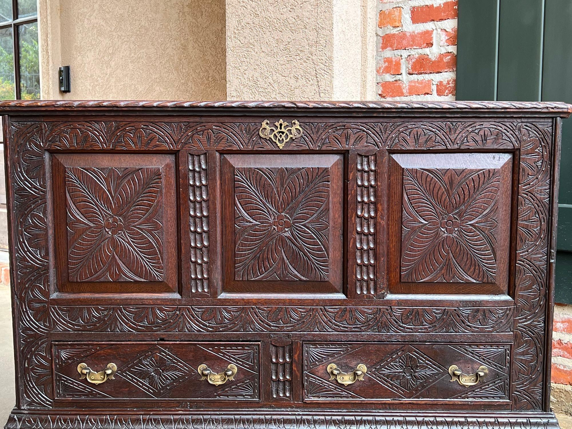 Antique English Trunk Coffer Blanket Chest Carved Oak Foyer Table Wedding Chest For Sale 8