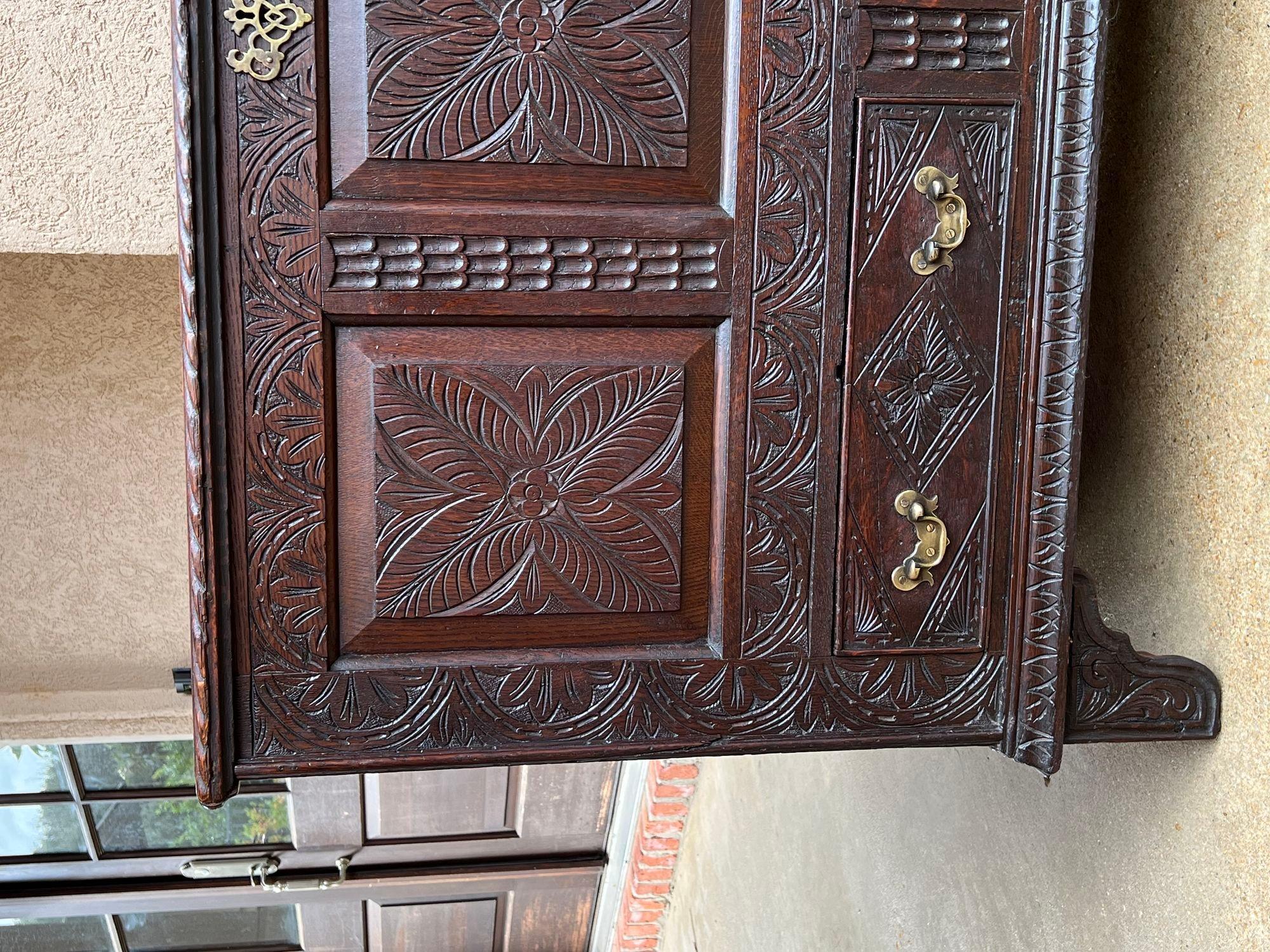 Antique English Trunk Coffer Blanket Chest Carved Oak Foyer Table Wedding Chest For Sale 9