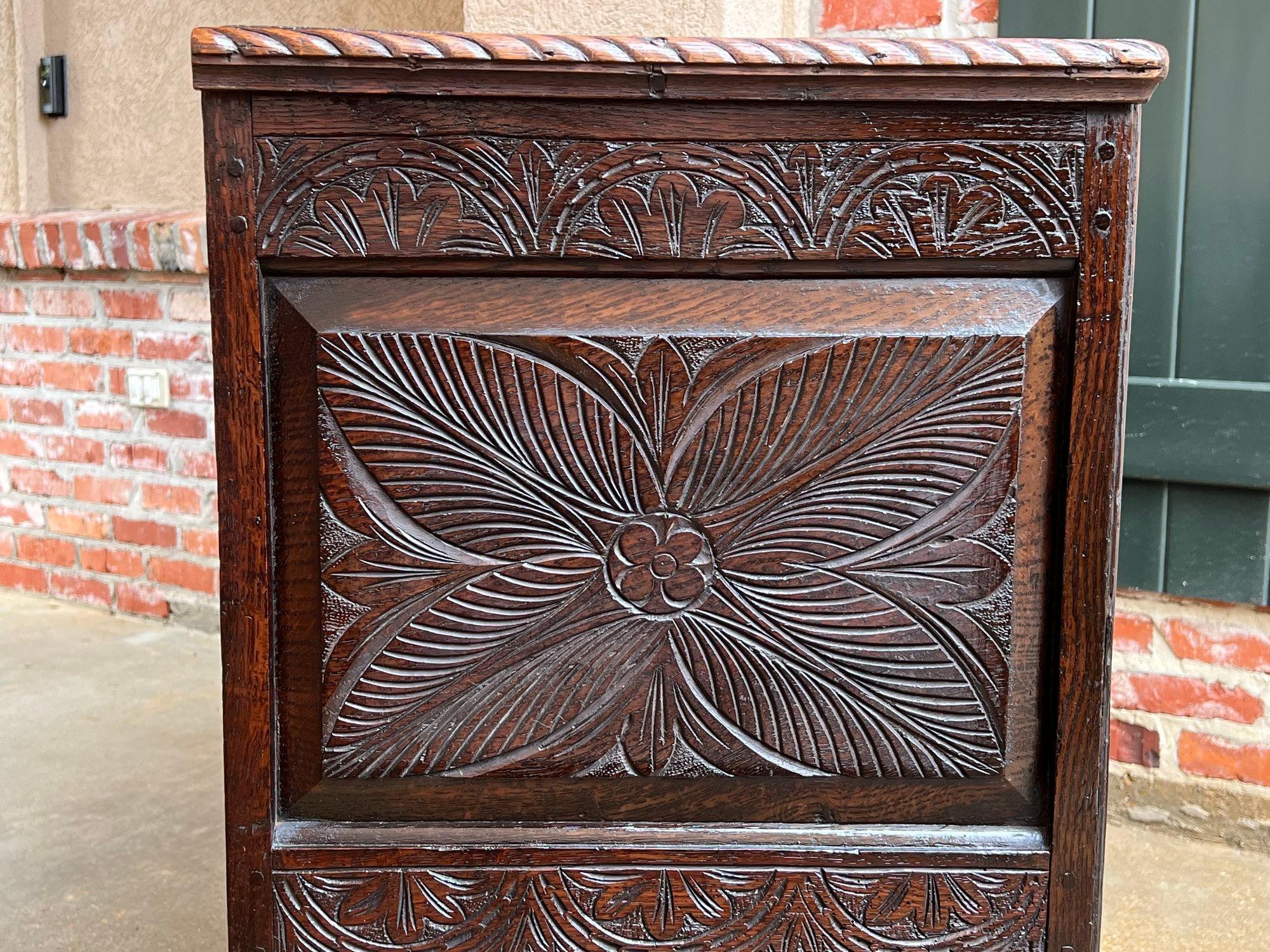 Antique English Trunk Coffer Blanket Chest Carved Oak Foyer Table Wedding Chest For Sale 11