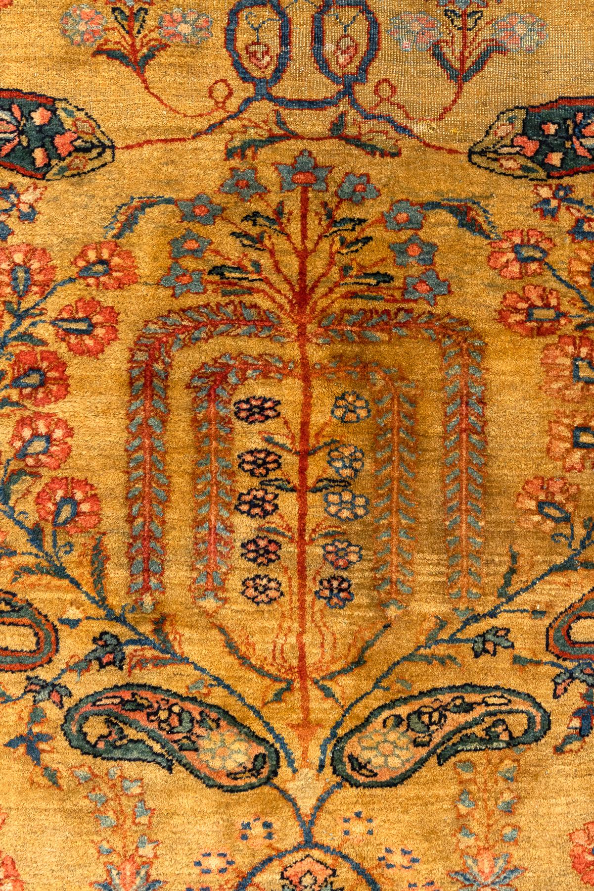 Persian 19th Century Antique Farahan Sarouk Rug For Sale