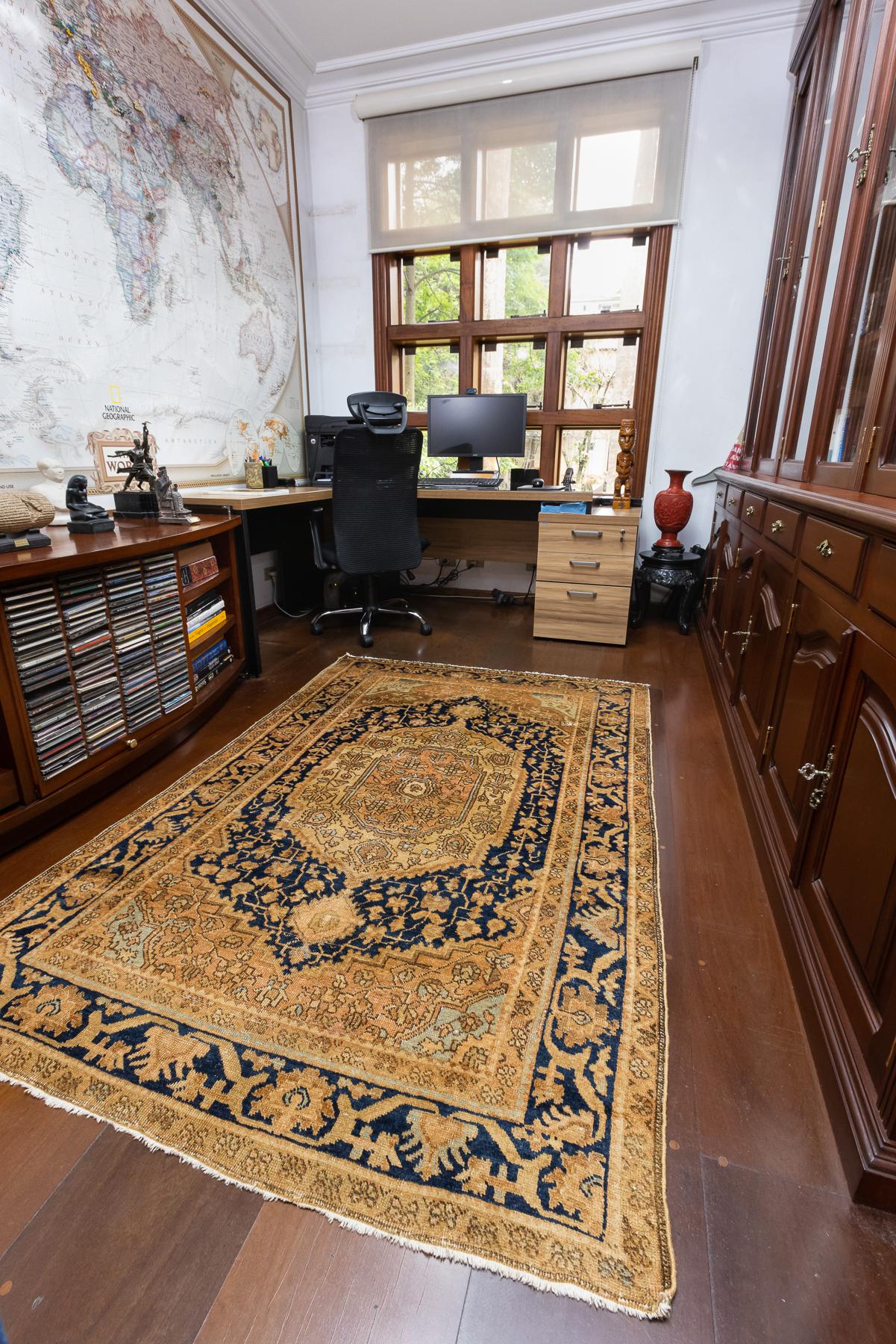 Antiker Farahan Sarouk-Teppich aus dem 19. Jahrhundert (Wolle) im Angebot