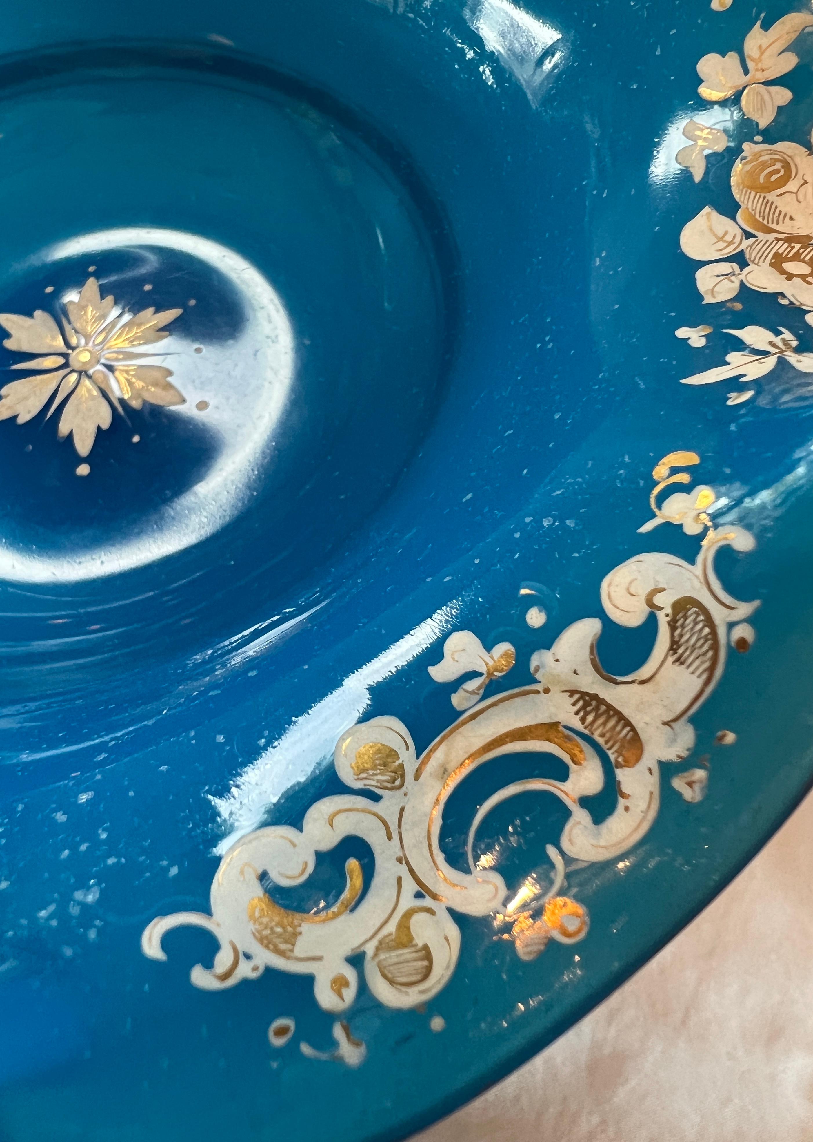 19. Jahrhundert Antike French Blue Opaline emaillierte Glasschale im Angebot 6