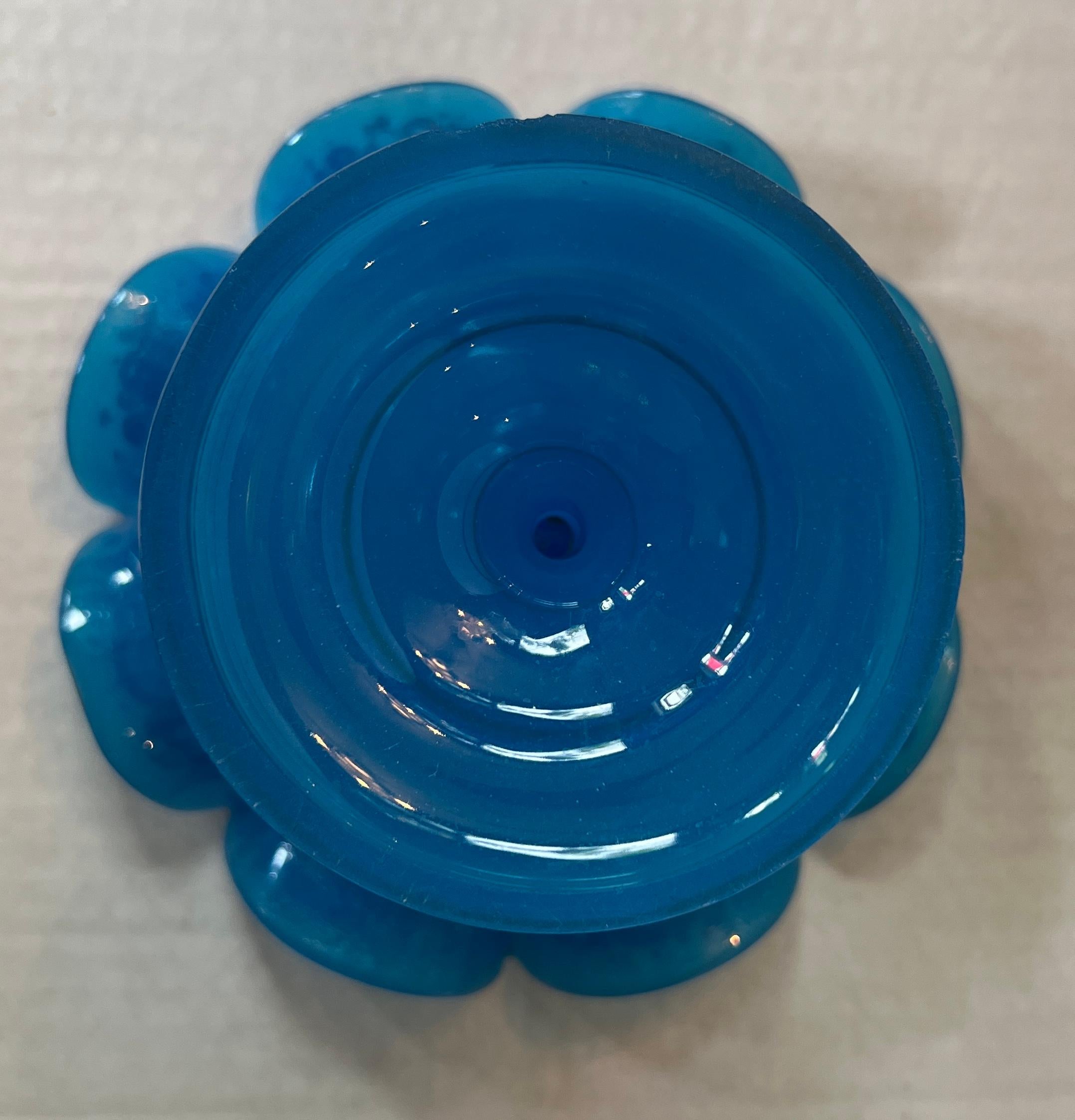Bol en verre émaillé bleu opalin français ancien du 19ème siècle en vente 2