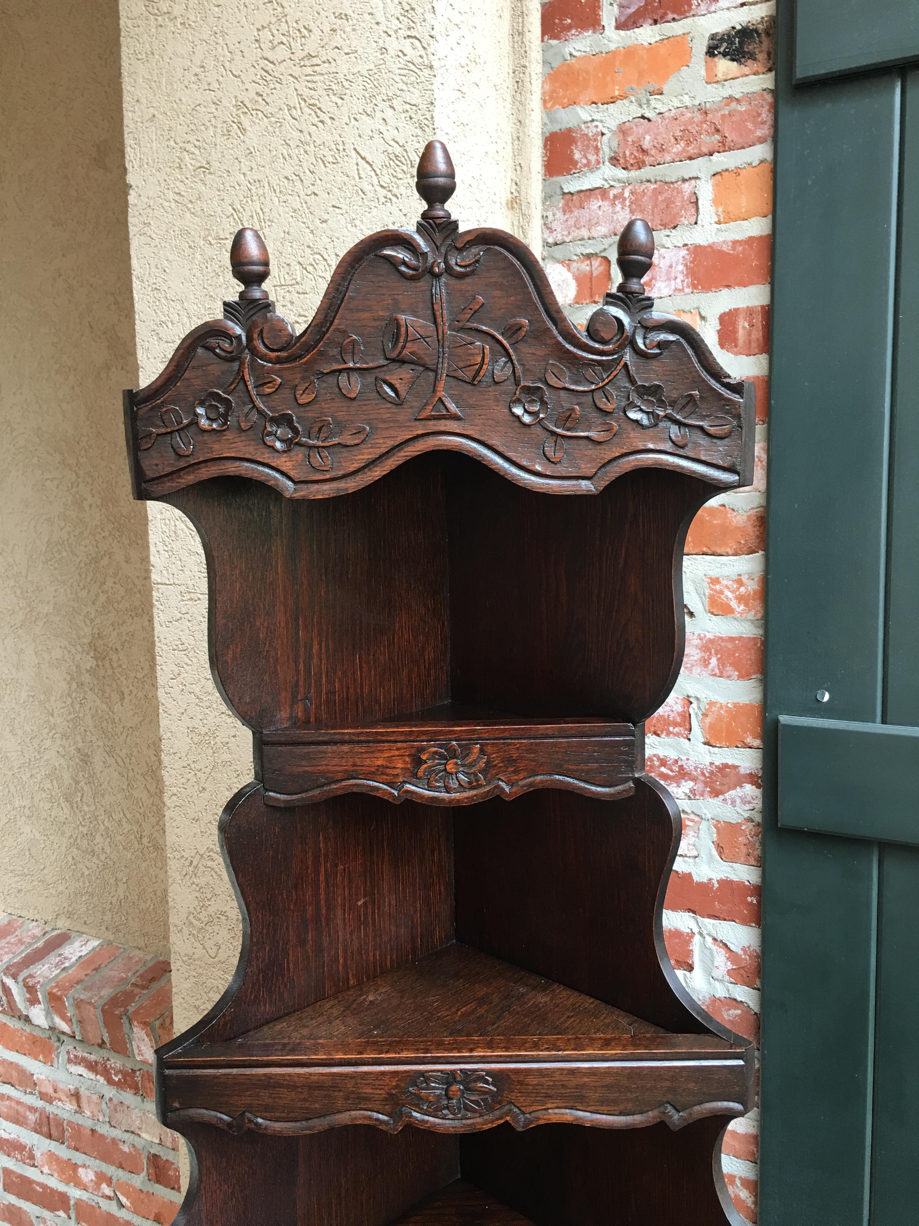 19th Century Antique French Carved Dark Oak Corner Cabinet Shelf Bookcase 1
