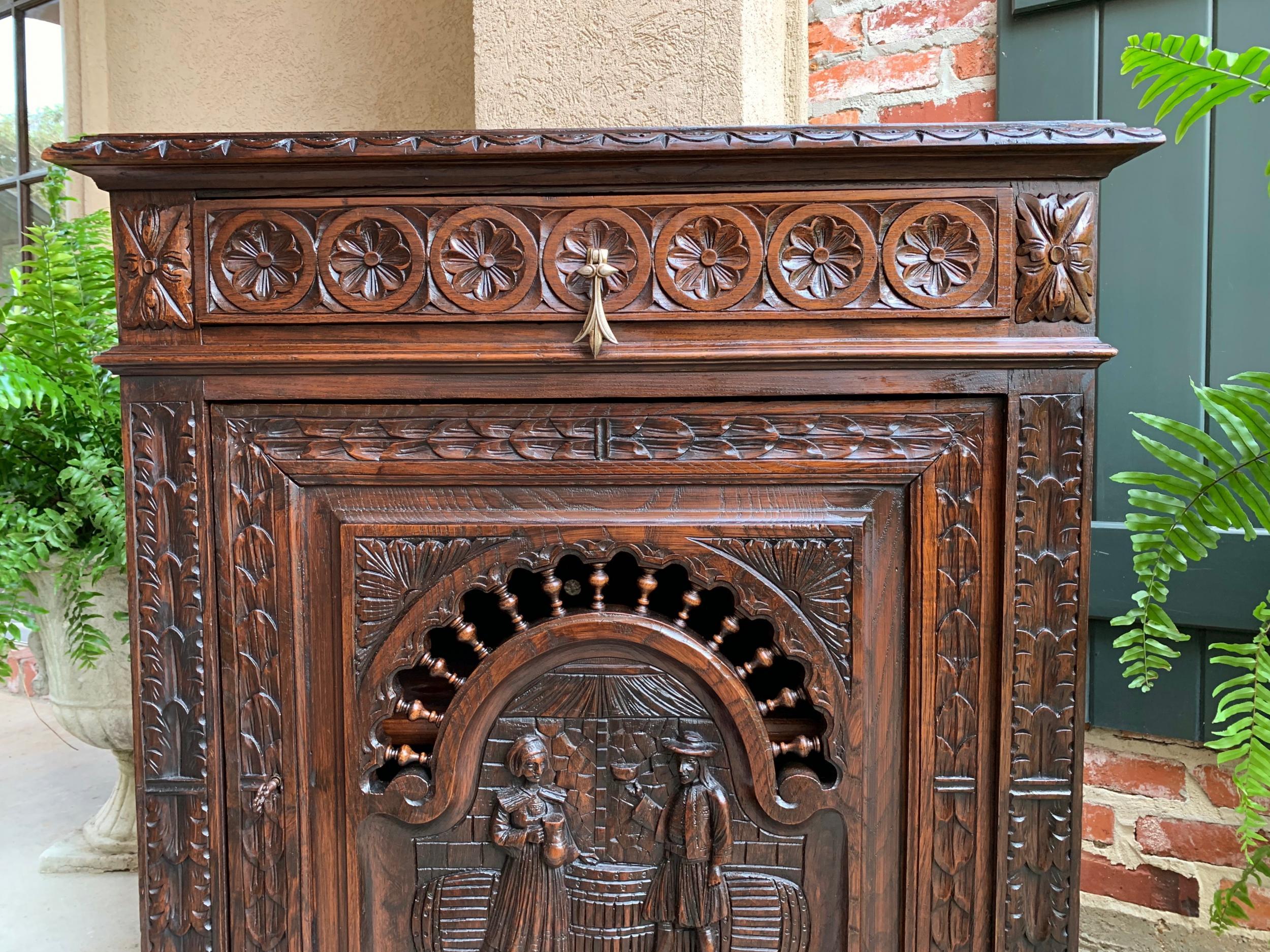 19th Century Antique French Carved Oak Confiturier Wine Cabinet Breton Brittany In Good Condition In Shreveport, LA