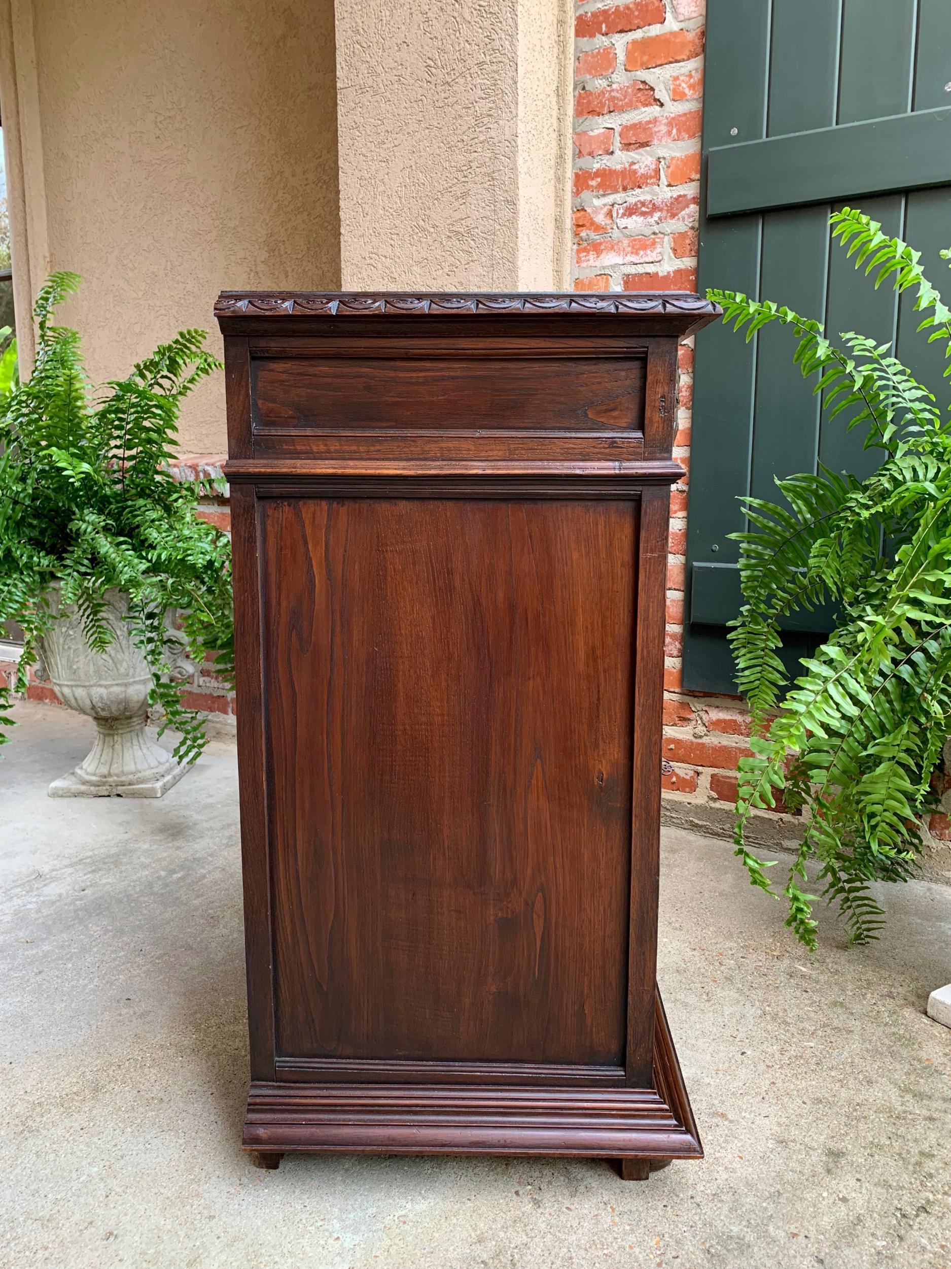 19th Century Antique French Carved Oak Confiturier Wine Cabinet Breton Brittany 3