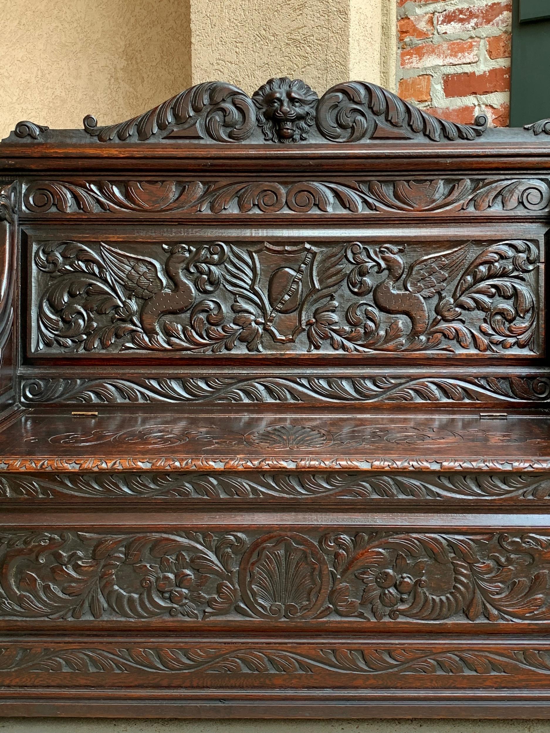 19th Century Antique French Carved Oak Hall Bench Trunk Chest Renaissance Lion 11