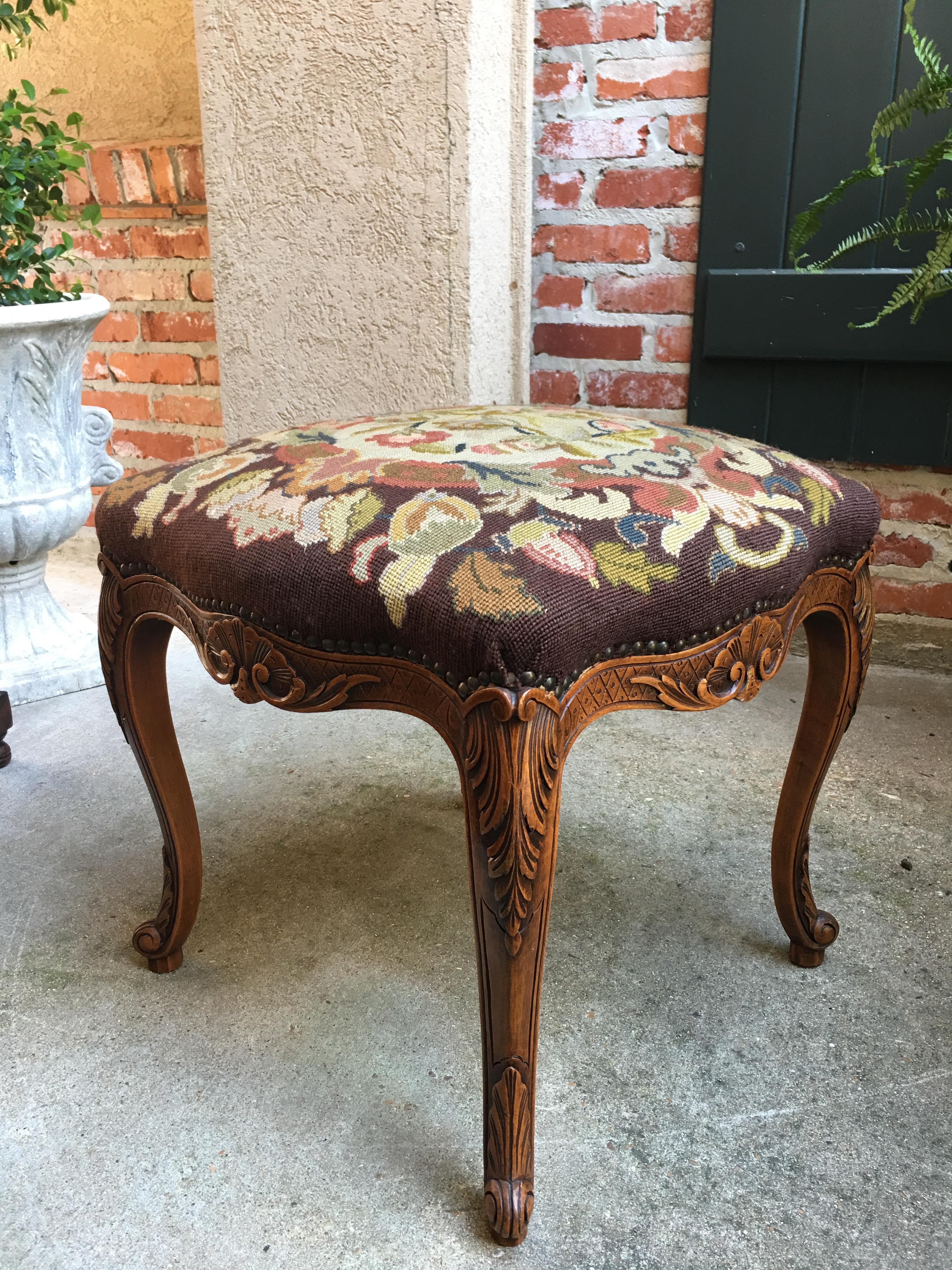Antique French carved oak Louis XV Stool Bench Tapestry Needlework

~Direct from France~
~One of several great antique stools and benches from our most recent container!~
~Fabulous French Louis XV style with cabriole legs and hand carved apron on