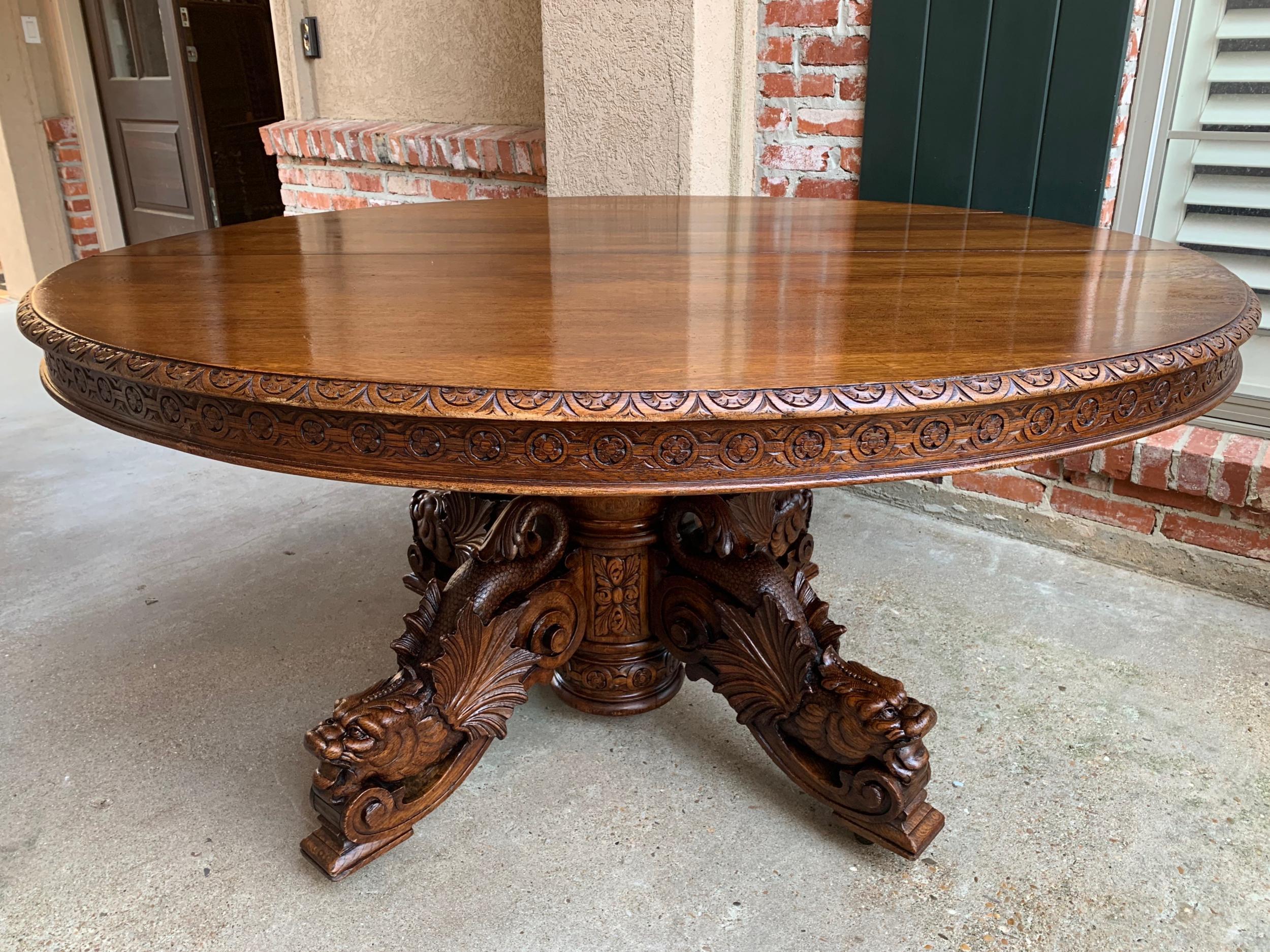 Hand-Carved 19th Century Antique French Carved Oak Oval Dining Table Renaissance Louis XIV