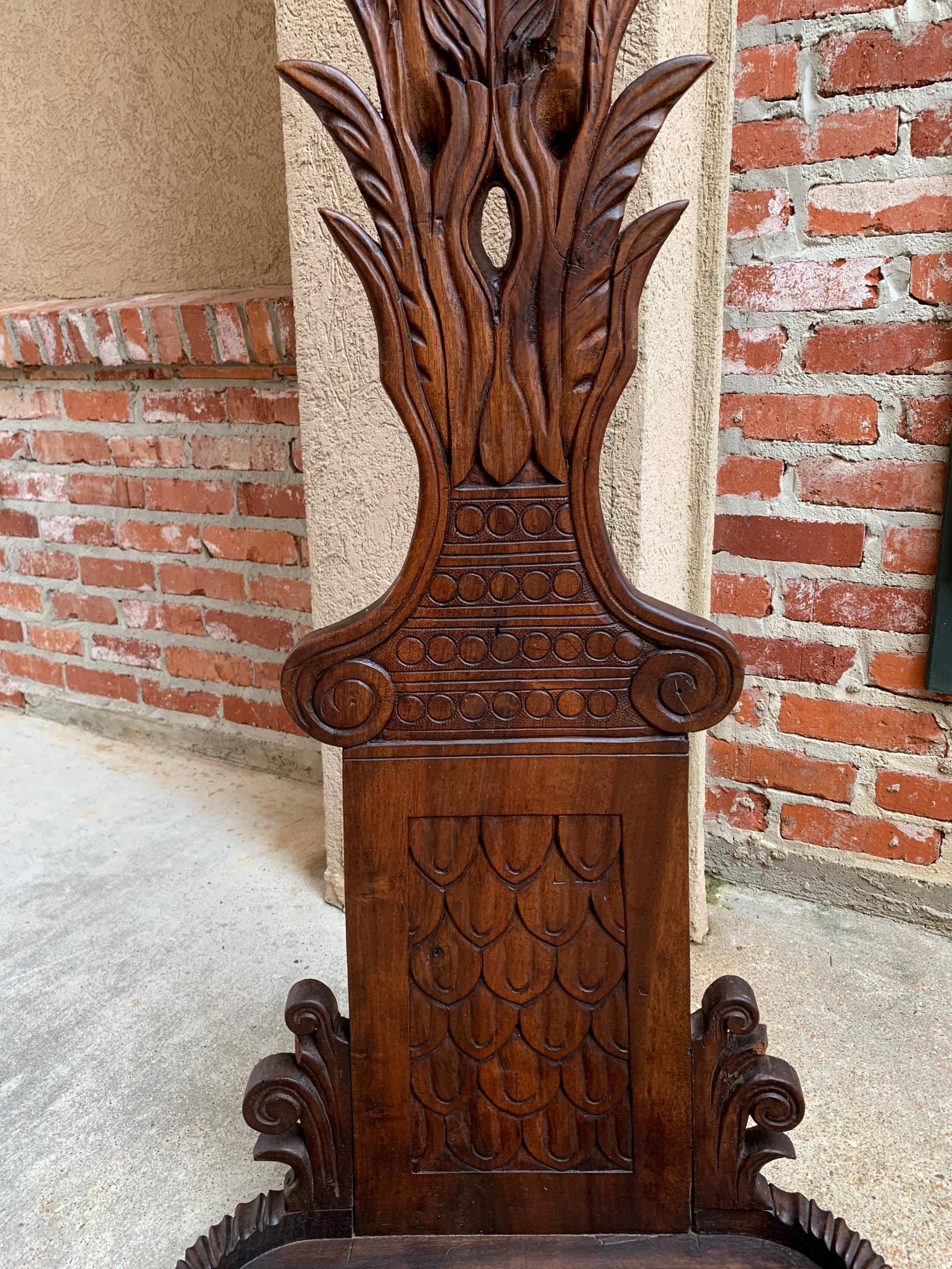19th Century Antique French Carved Oak Standing Coat Hat Rack Umbrella Stand In Good Condition In Shreveport, LA