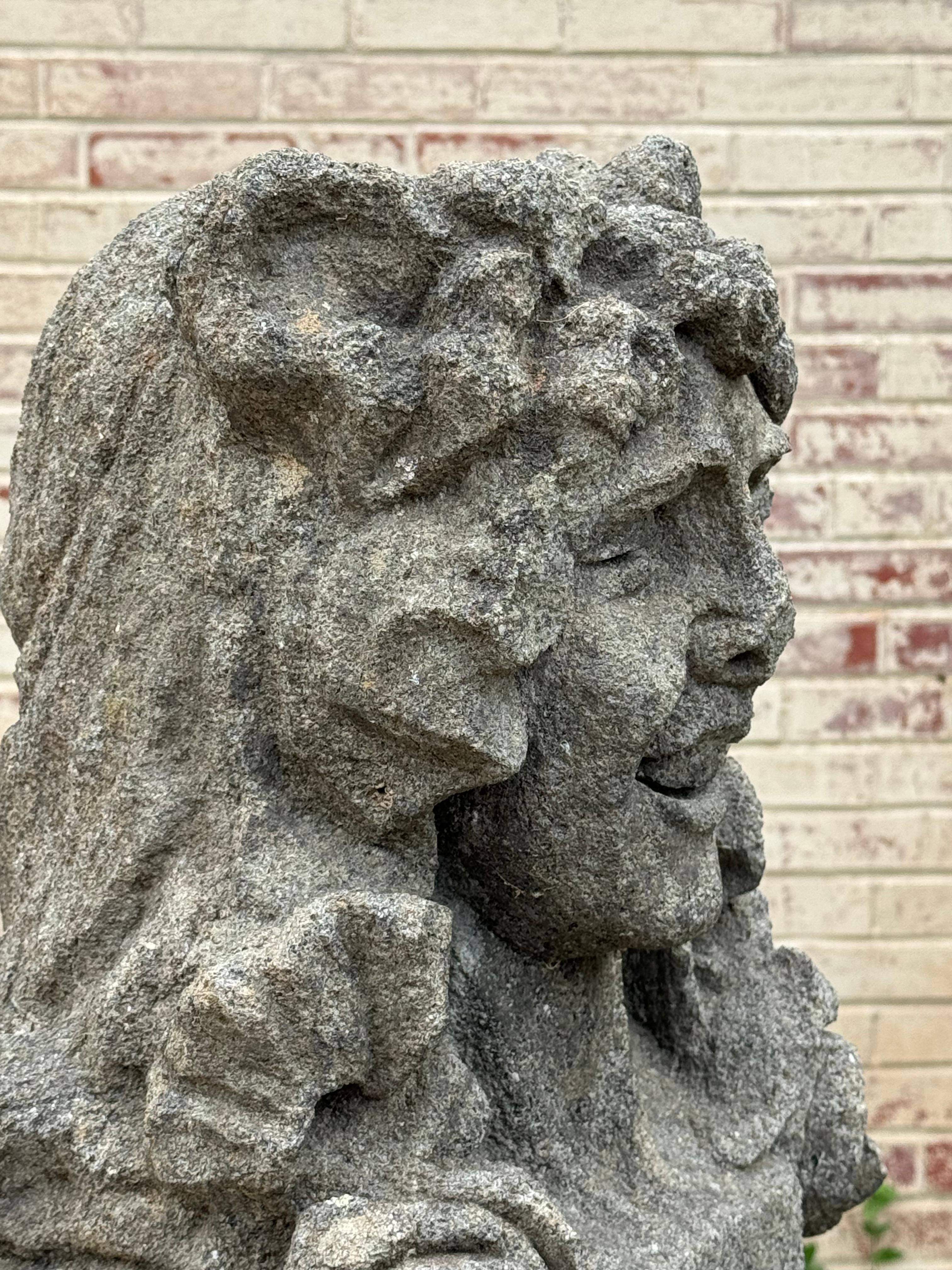 Siglo XIX Antique French Busto femenino tallado en piedra arenisca Escultura de jardín Estatua siglo XIX en venta