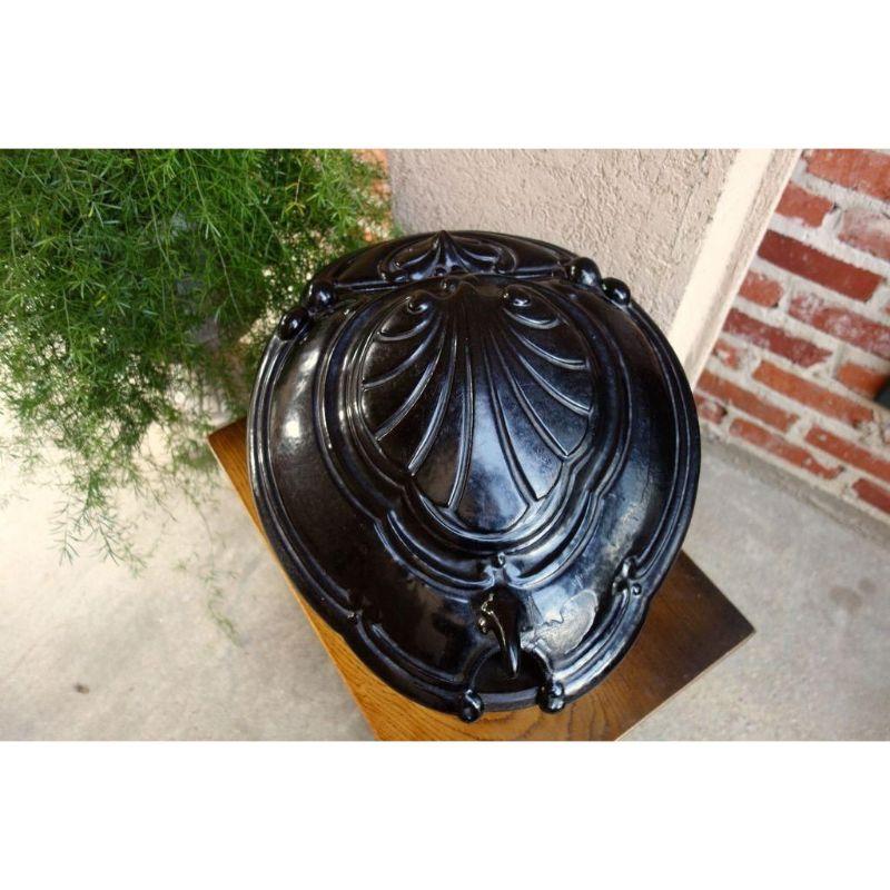 19th Century Antique French Cast Iron Fireplace Coal Hod Black Garden Planter In Good Condition In Shreveport, LA