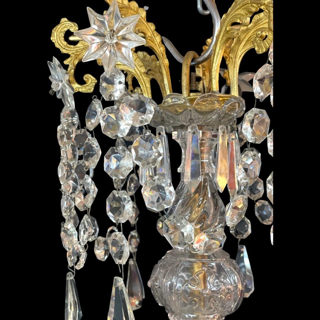 19th Century Antique French Chandelier  In Good Condition For Sale In London, GB