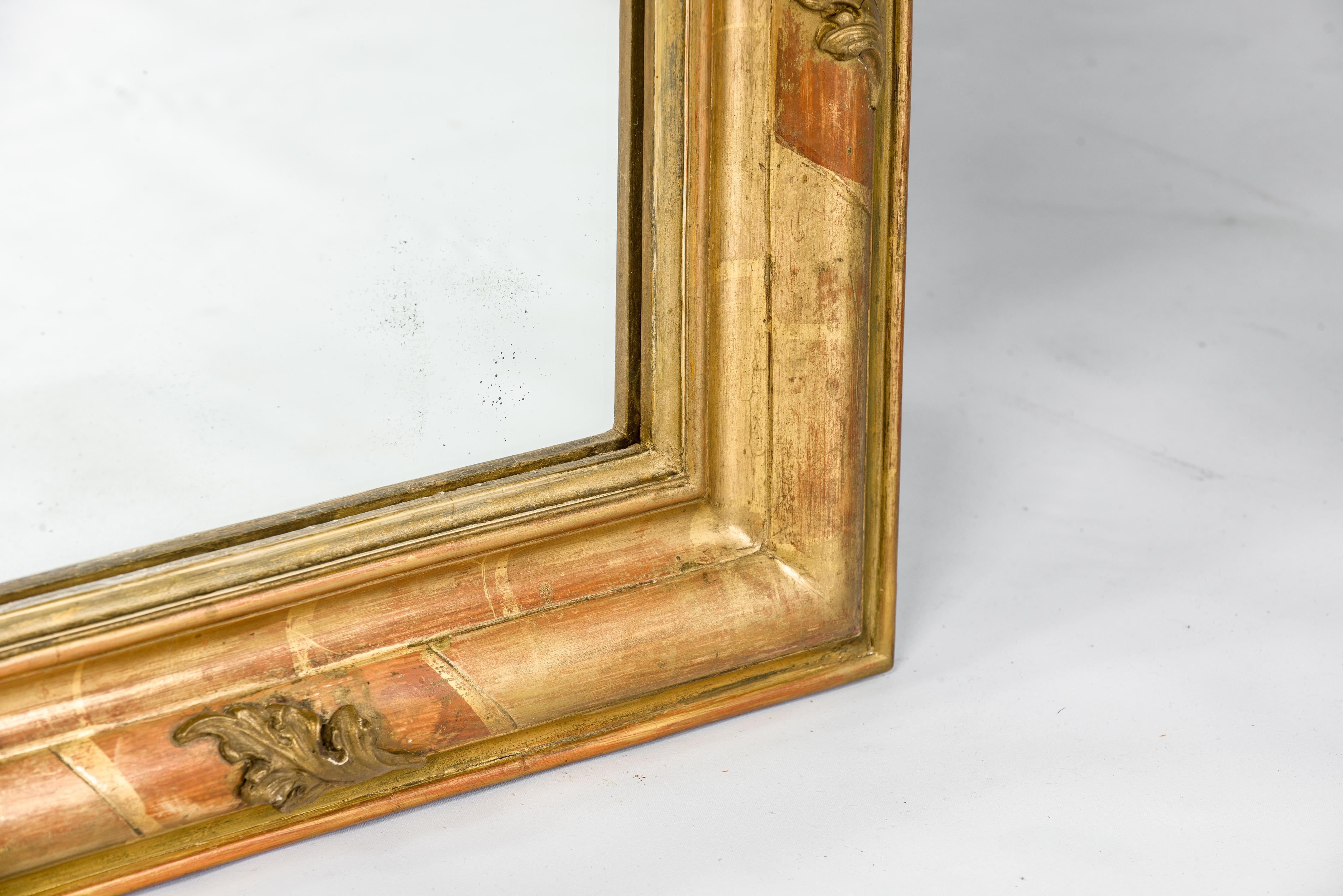 19th Century Antique French Gold Gilt Louis Philippe Mirror with Crest In Good Condition In Casteren, NL