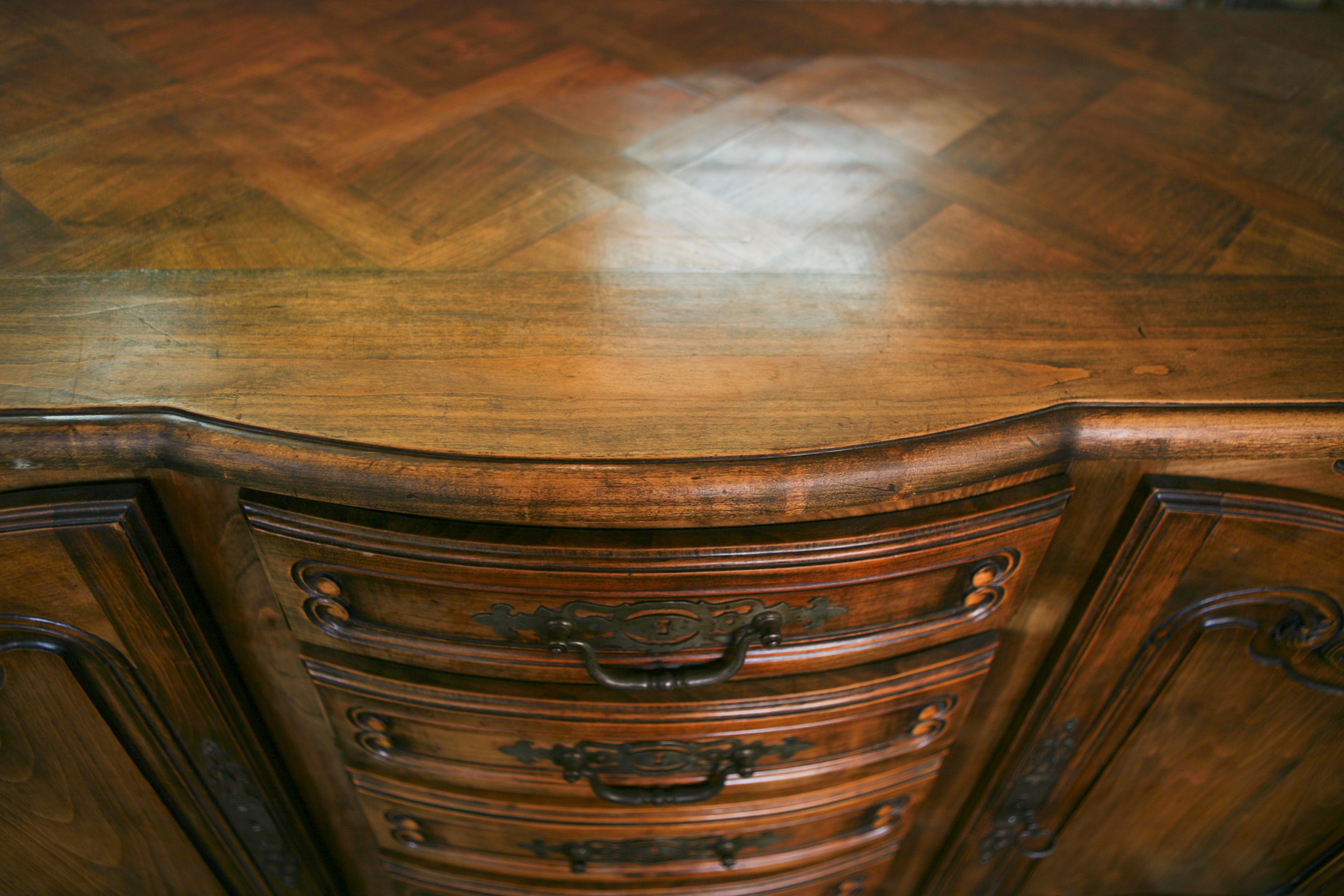 19th Century Antique French Louis XV Style Solid Oak Buffet, circa 1870 In Good Condition For Sale In Sofia, BG