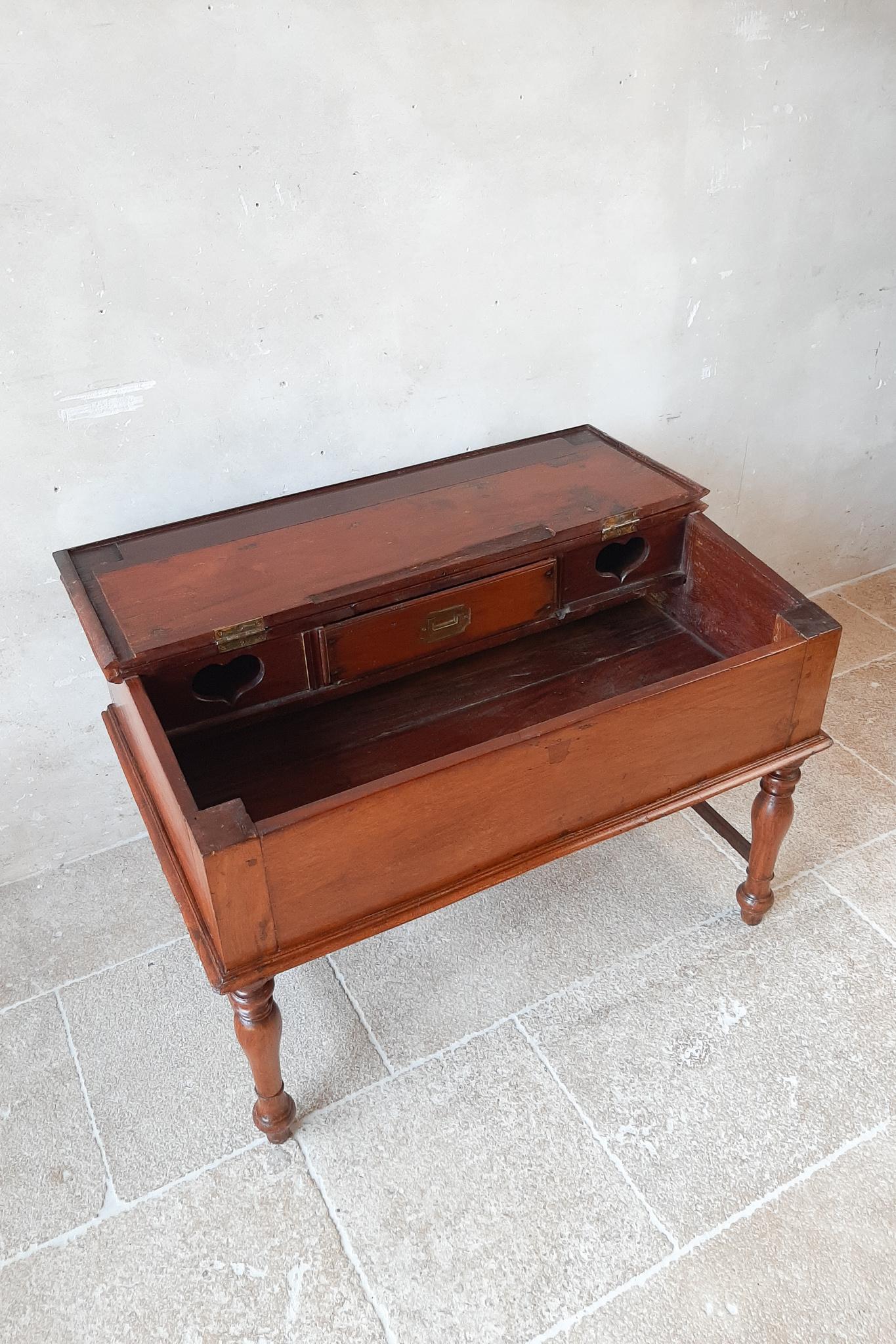 19th Century Antique French Mahogany Wooden Childrens Lift Top Writing Desk For Sale 3