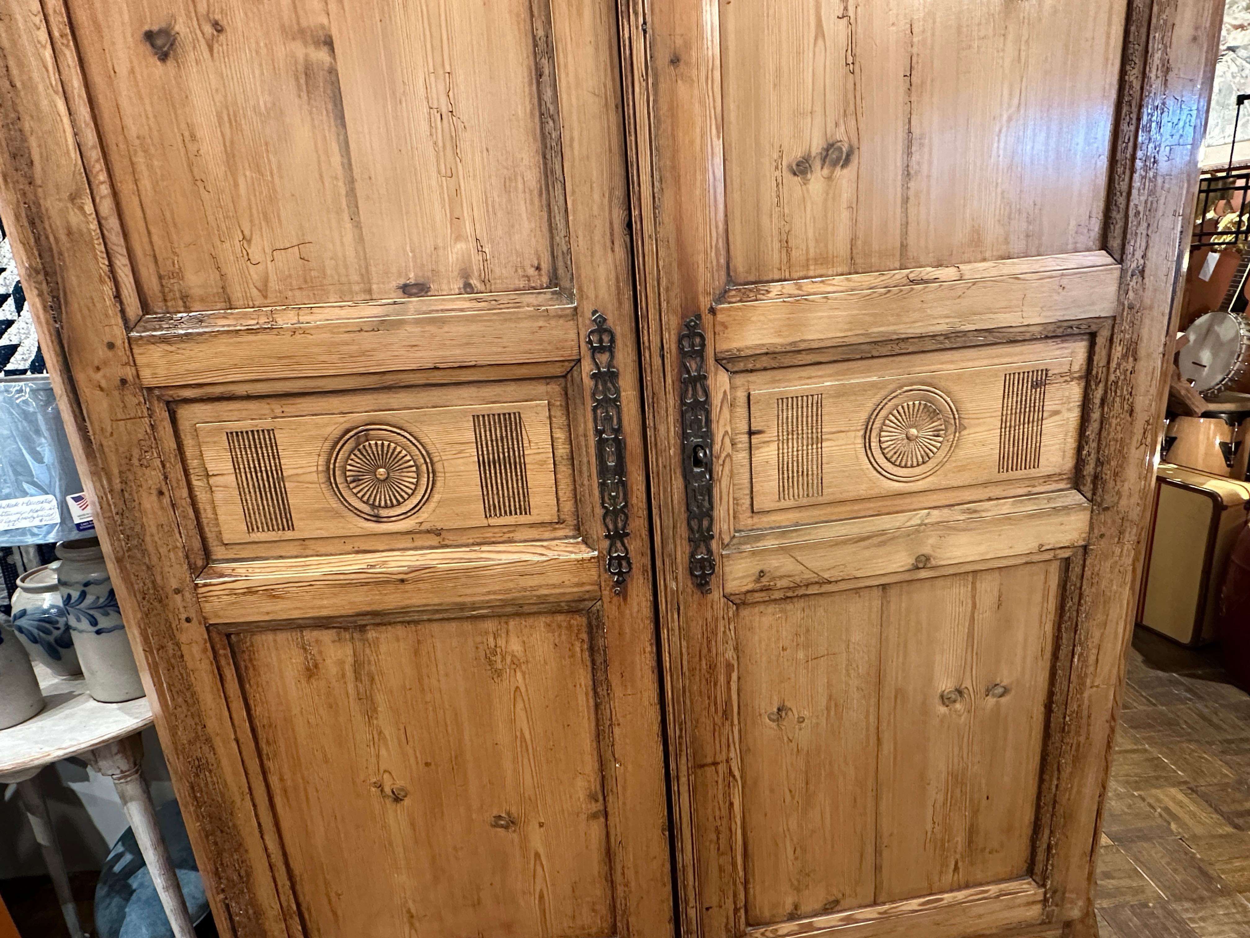Antique Pine Armoire, 19th Century French For Sale 2