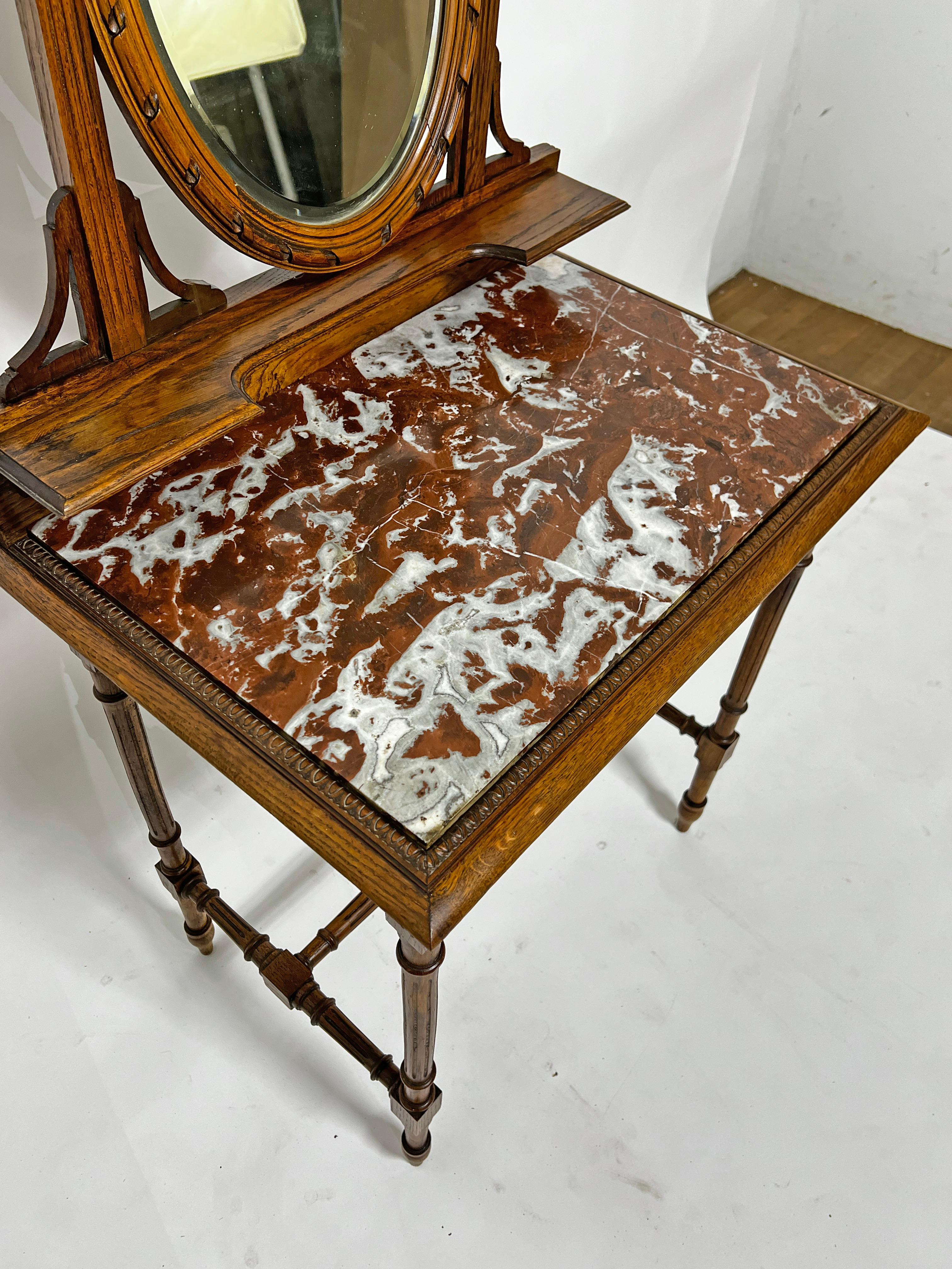 Français Table de toilette française ancienne du 19ème siècle avec plateau en marbre en vente