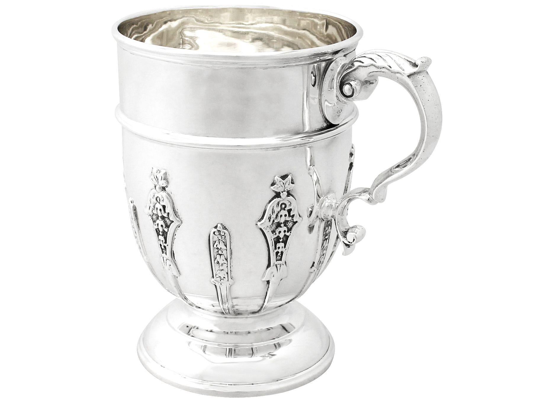 19ème siècle Antique George V Sterling Silver Pint Mug 1920 Excellent état - En vente à Jesmond, Newcastle Upon Tyne